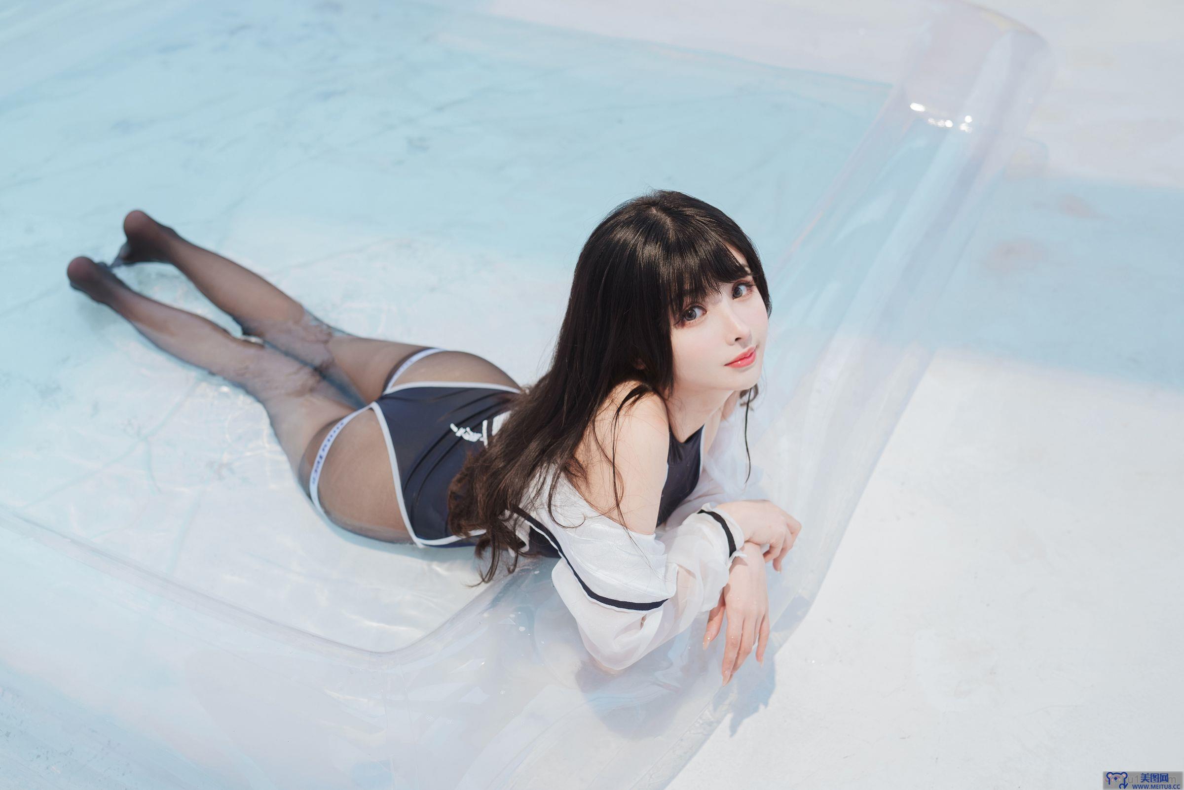 [rioko凉凉子] NO.118 天台竞泳