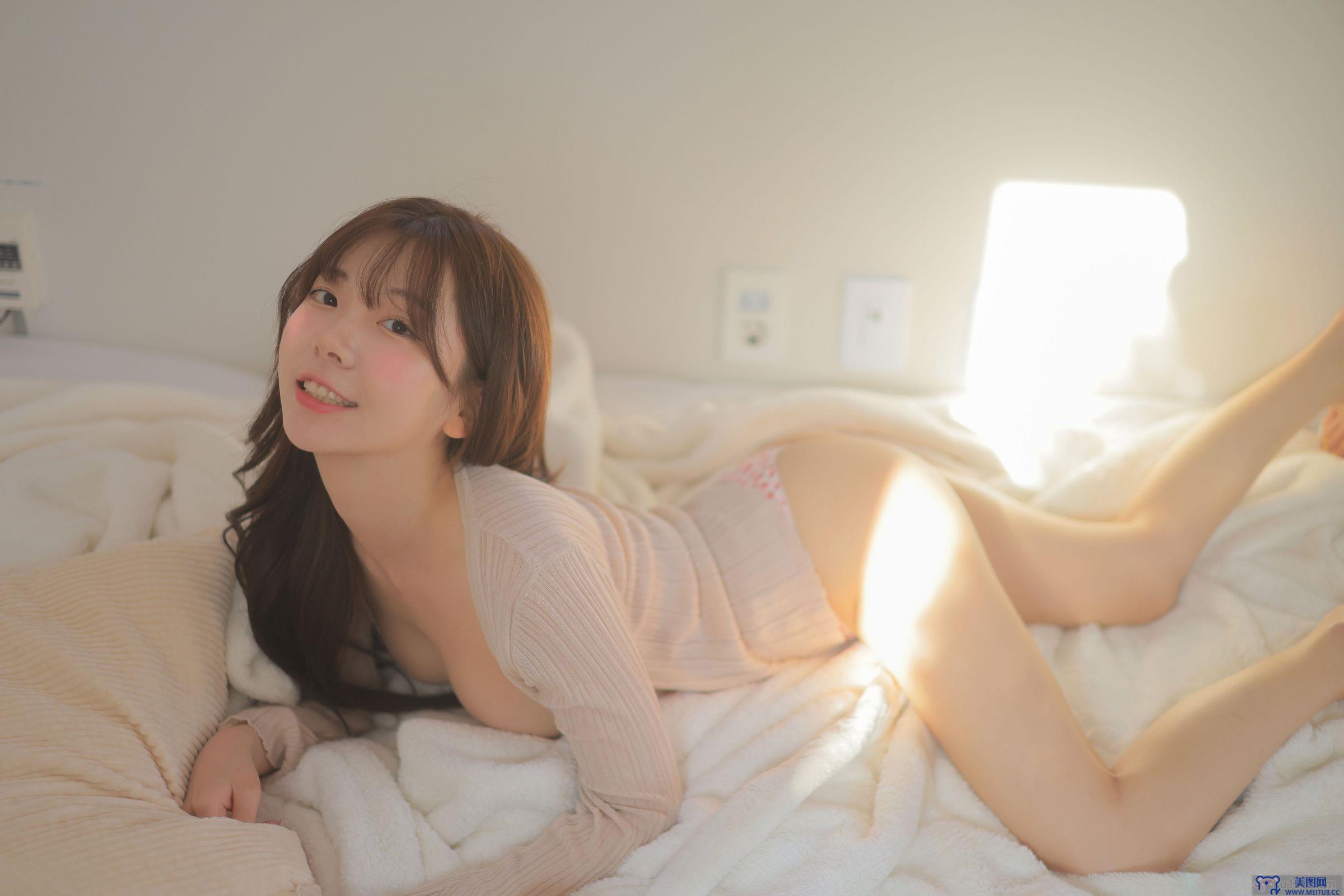 [Patreon] Sovely - Warm afternoon sun