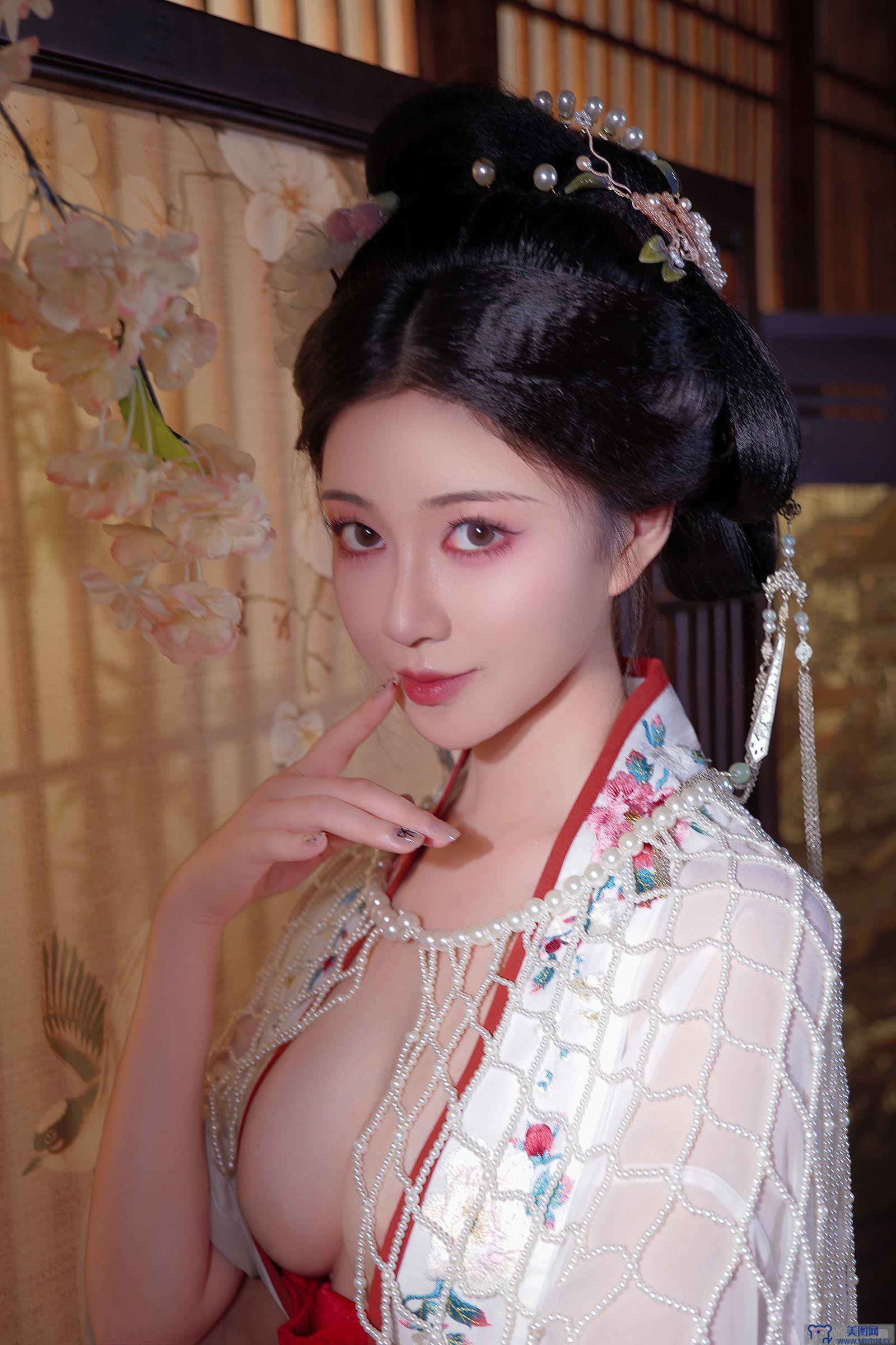 [年年nnian] NO.123 广寒仙子