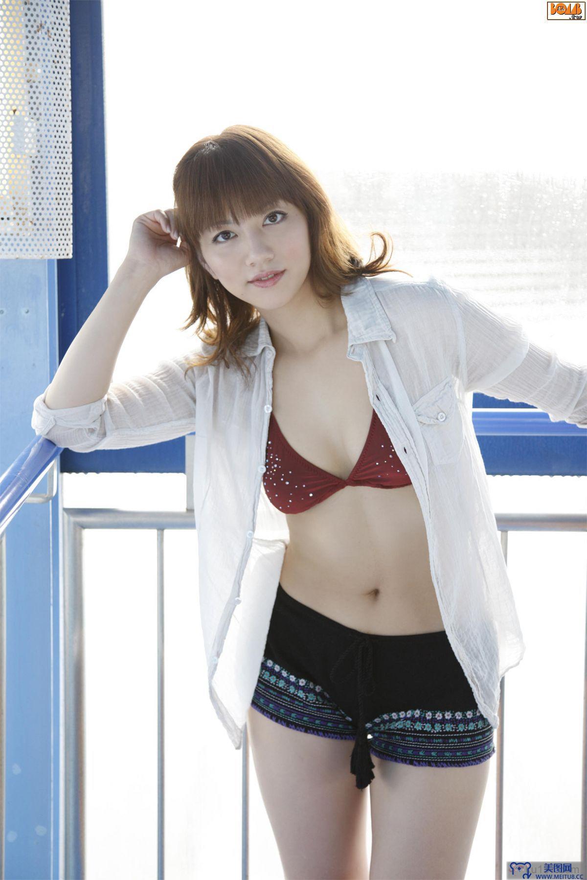 [Bomb.tv套图] GRAVURE Channel 2010年7月號 PART1