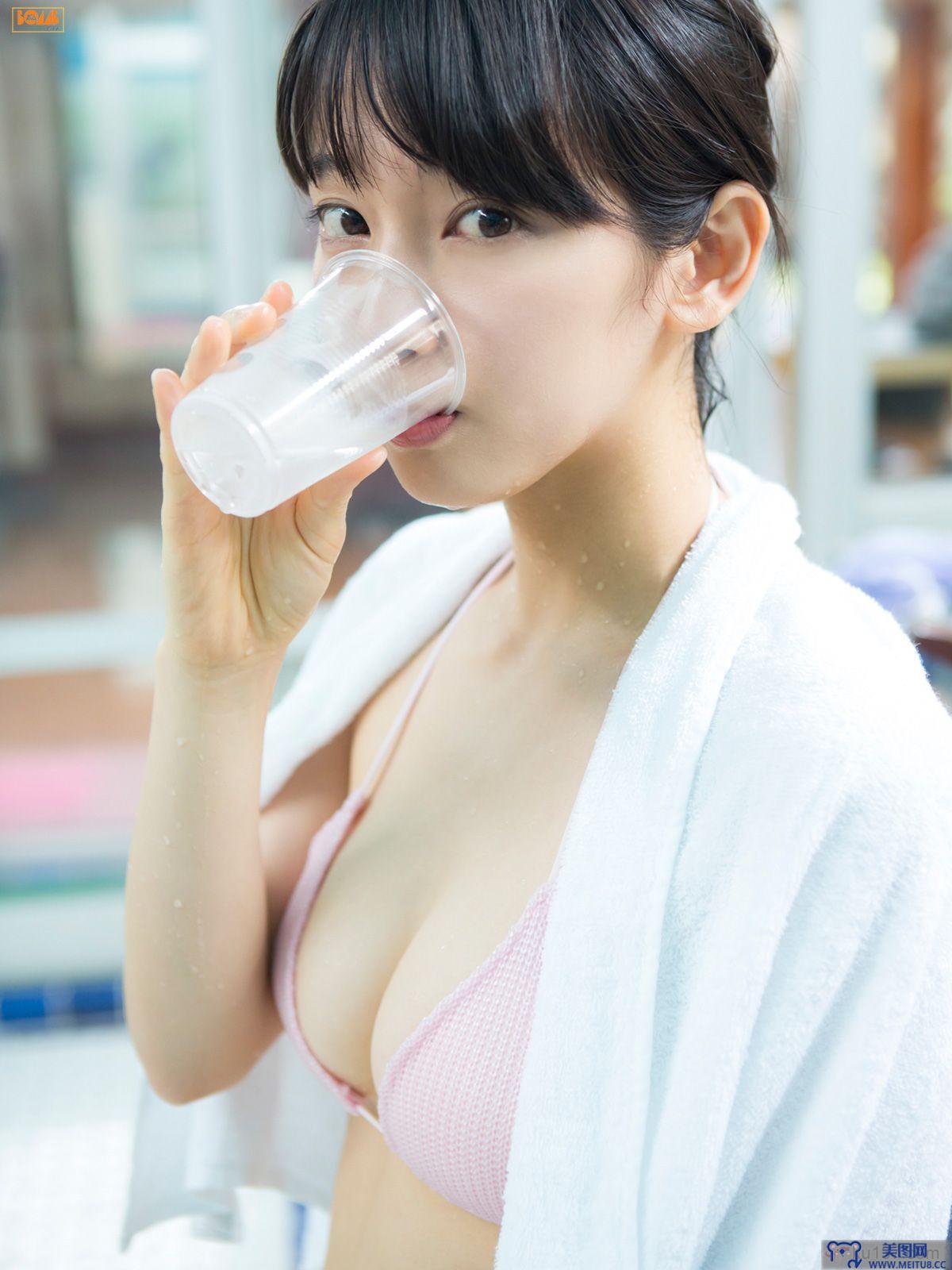 [Bomb.tv套图] GRAVURE Channel 2015年06月号 Riho Yoshioka 吉岡里帆