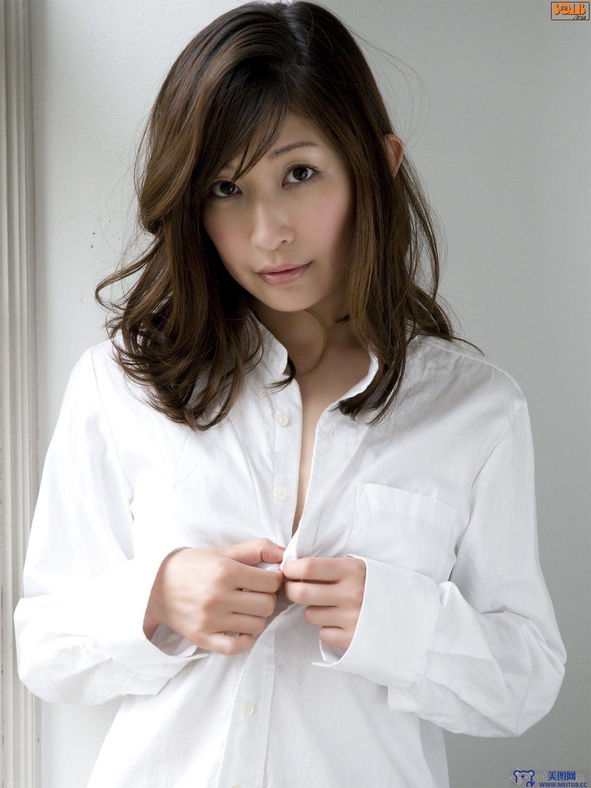 [Bomb.tv套图] 小野真弓 2009.04 Mayumi Ono