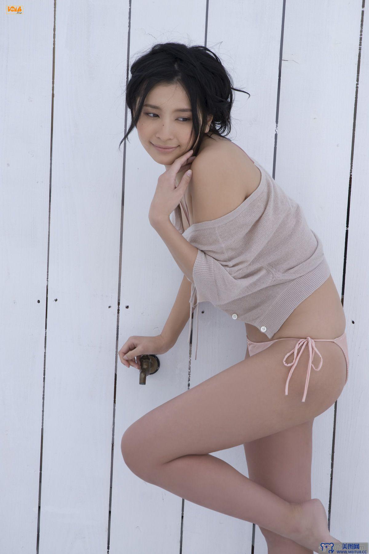 [Bomb.tv套图] 山崎真実 套图 Mami Yamasaki 日本美女写真套图