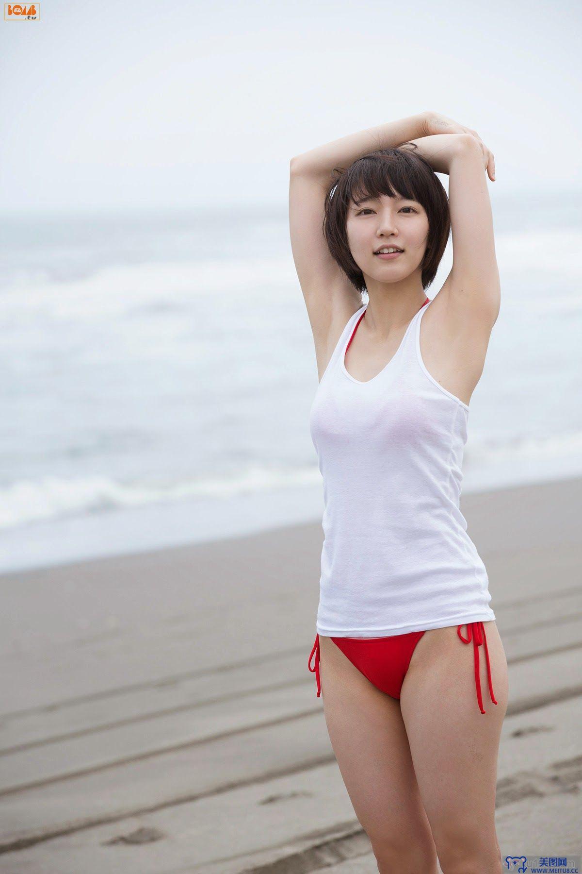 [Bomb.tv套图] 2014年10月号GRAVURE Channel Riho Yoshioka 吉岡里帆