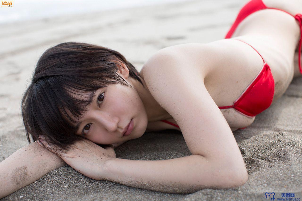 [Bomb.tv套图] 2014年10月号GRAVURE Channel Riho Yoshioka 吉岡里帆