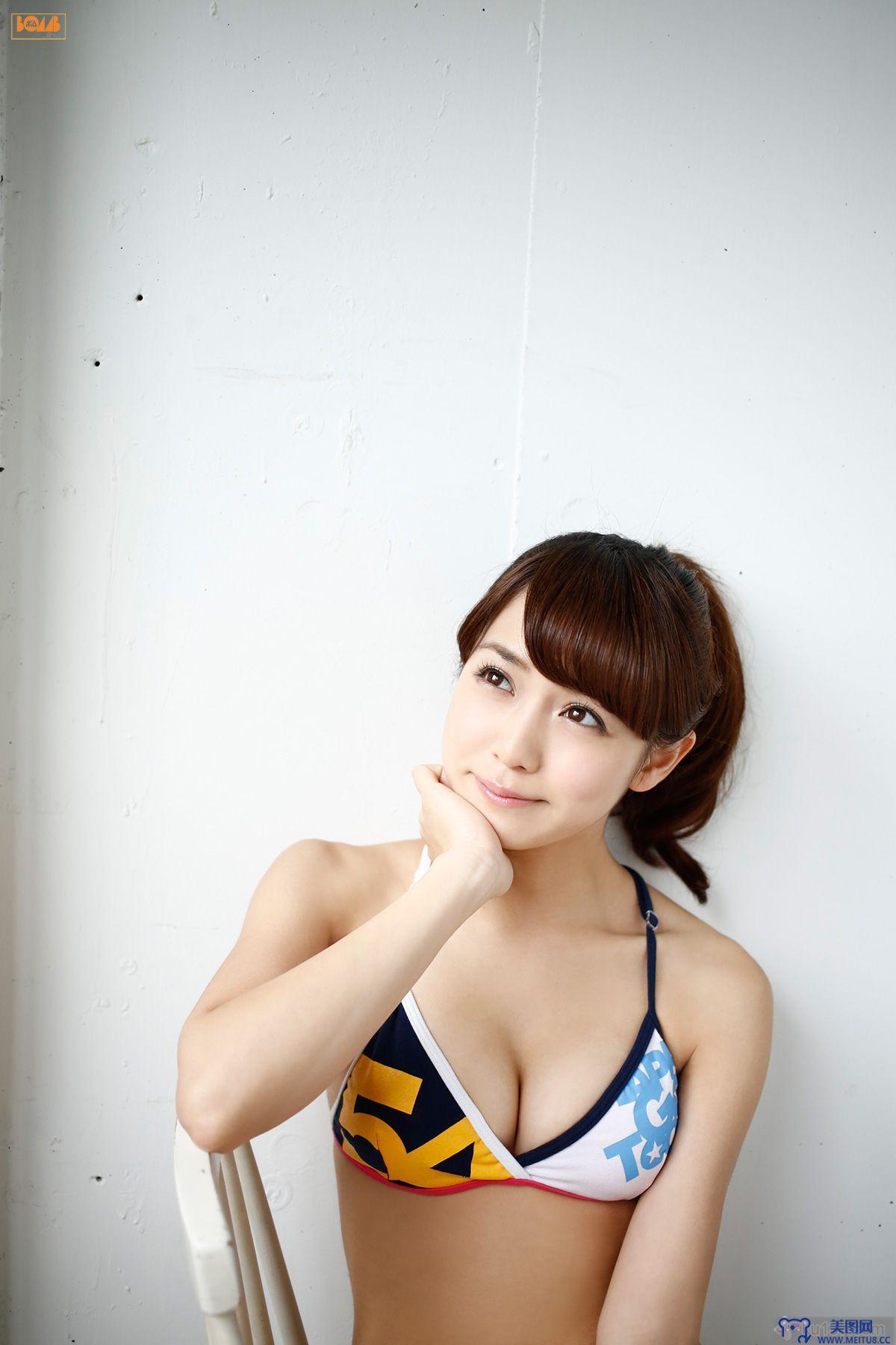 [Bomb.tv套图] 2015年05月号 GRAVURE Channel Makoto Okunaka 奥仲麻琴 まこっちゃん!