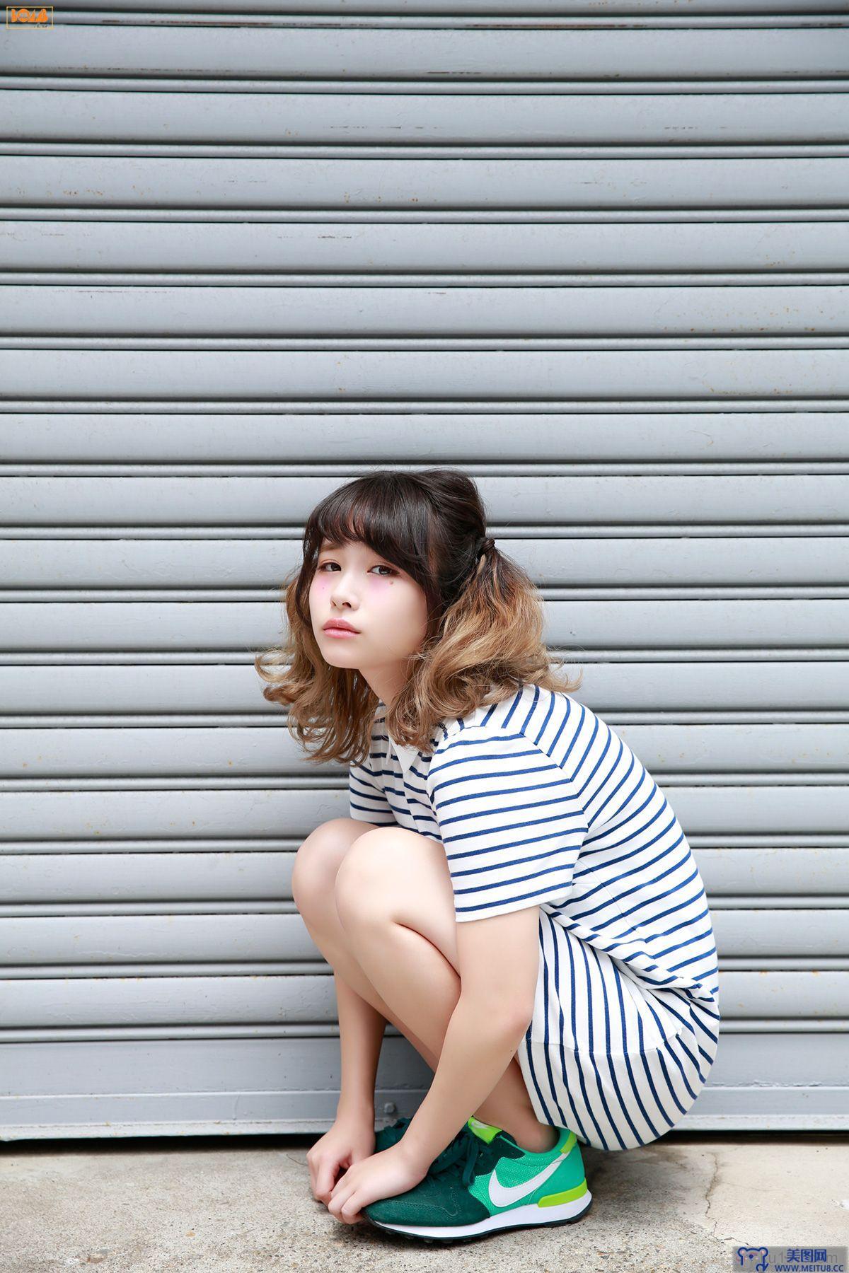 [Bomb.tv套图] 2015年10月号 GRAVURE Channel 增井みお & lyrical school