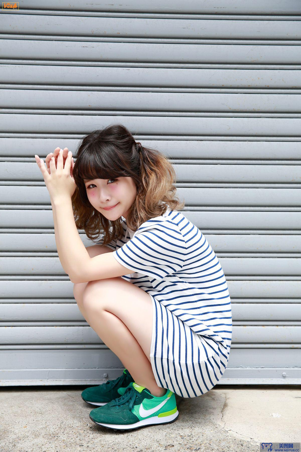 [Bomb.tv套图] 2015年10月号 GRAVURE Channel 增井みお & lyrical school