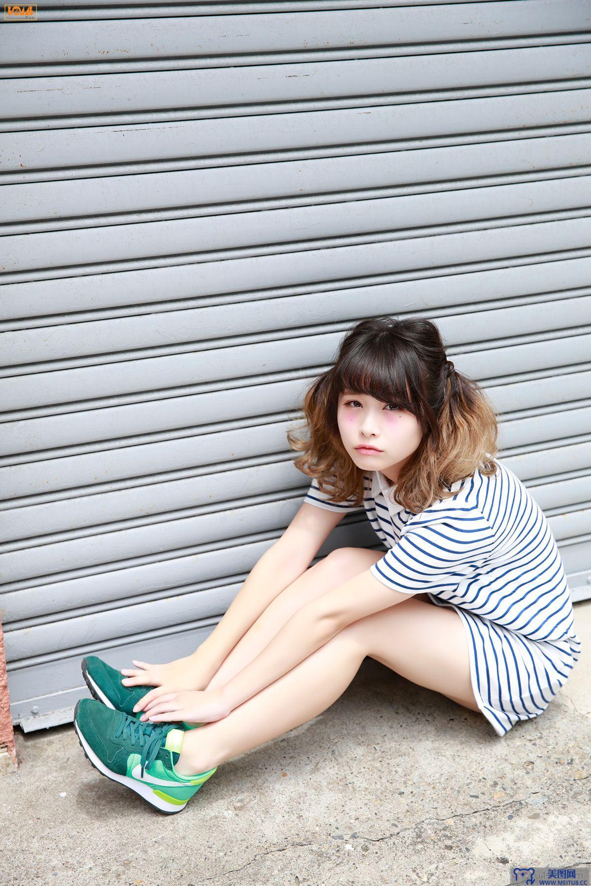 [Bomb.tv套图] 2015年10月号 GRAVURE Channel 增井みお & lyrical school