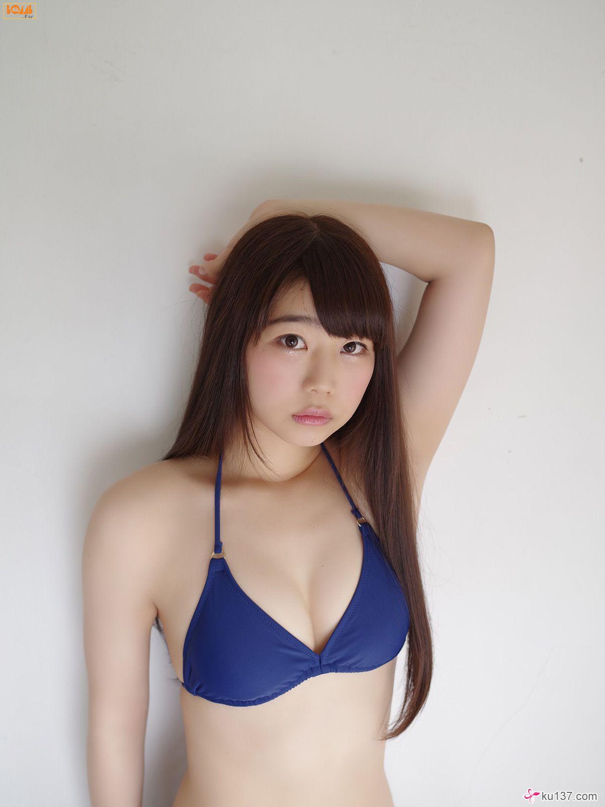 [Bomb.tv套图] 2015年10月号 GRAVURE Channel 增井みお & lyrical school