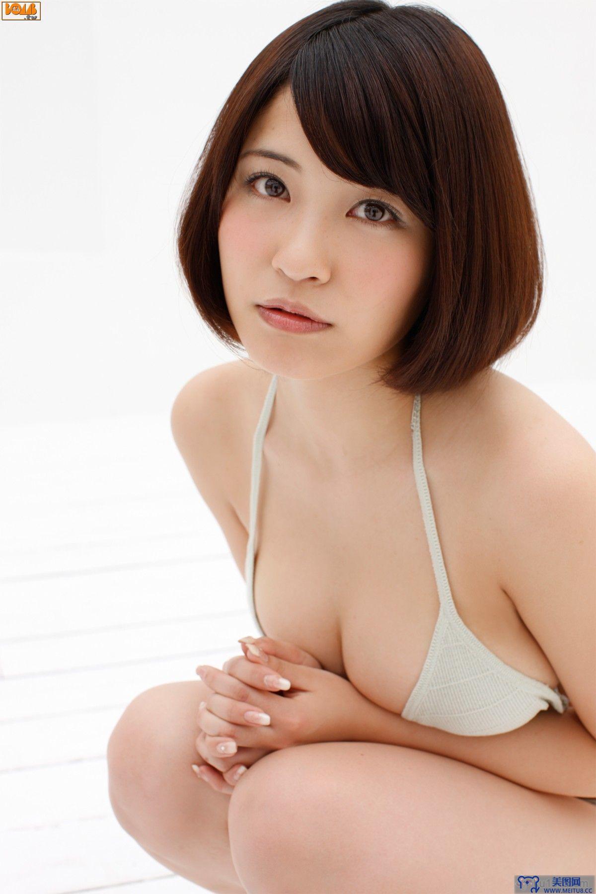 [Bomb.tv套图] [07.01] GRAVURE Channel 2012.07 日本美女图片