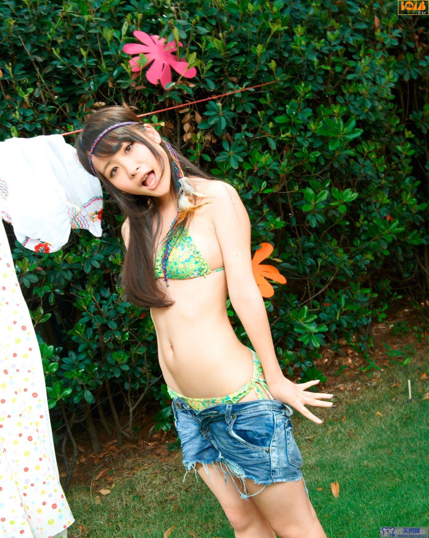 [Bomb.tv套图] [07.01] GRAVURE Channel 2012.07 日本美女图片