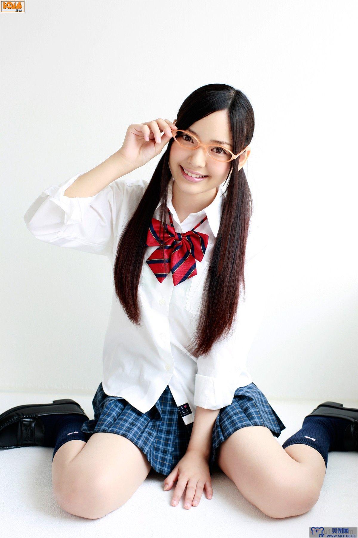 [Bomb.tv套图] [10-01]GRAVURE Channel 2011年10月號 (1)