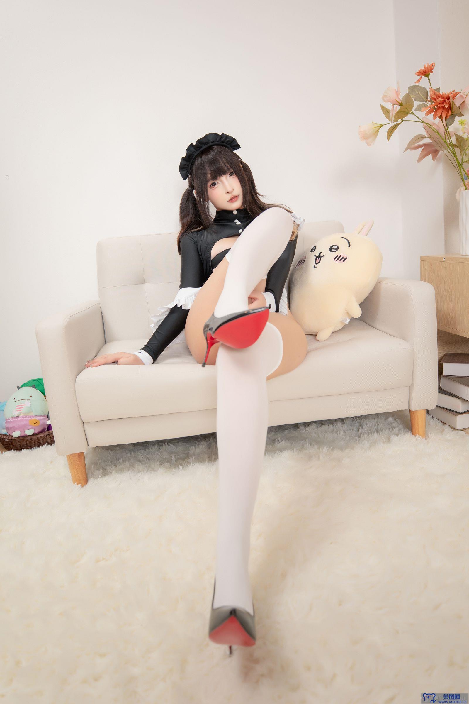 [神楽坂真冬] NO.232 巨乳女仆