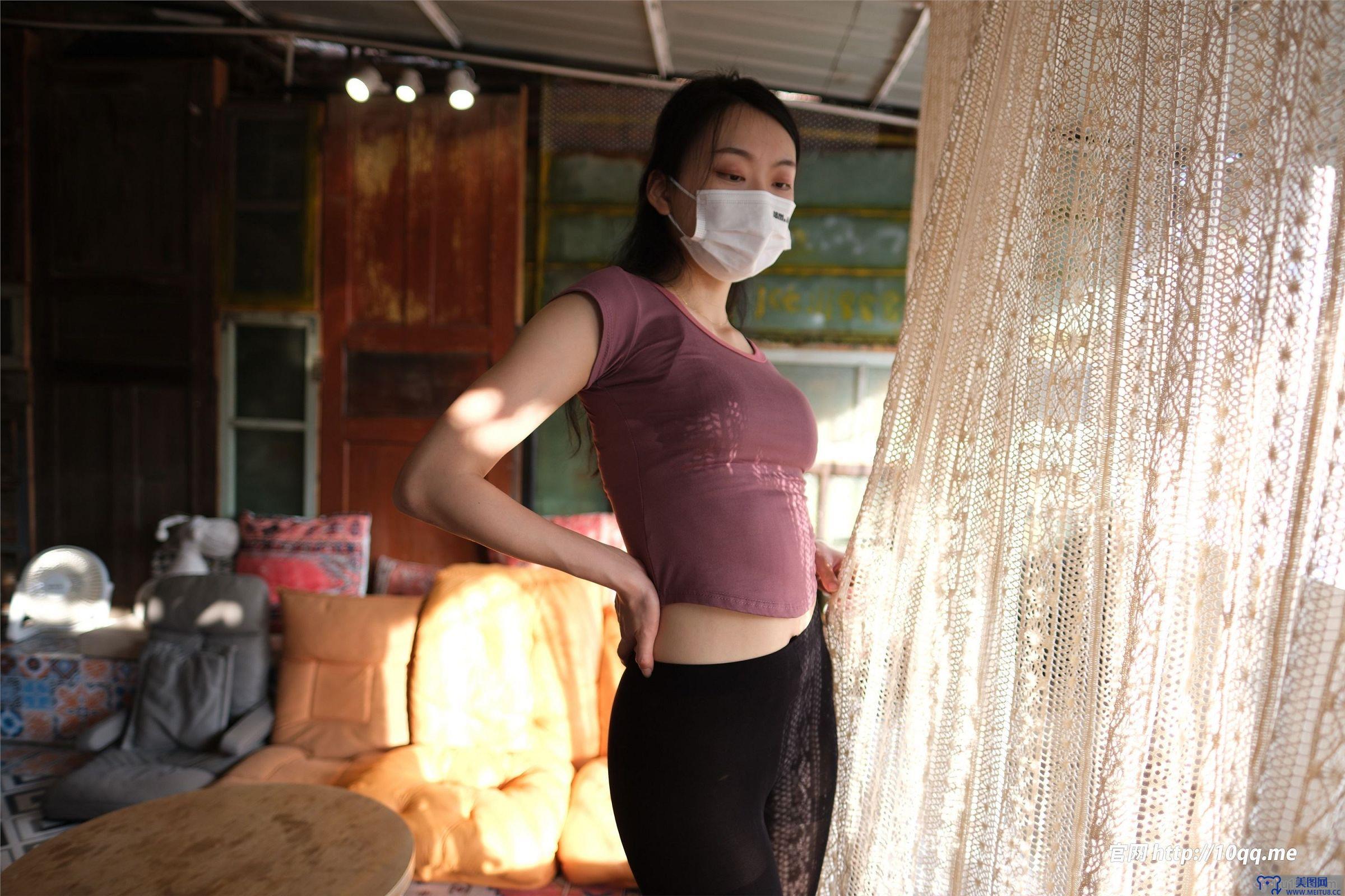 [ROSI美女图]口罩系列 2024.03.24 NO.2842