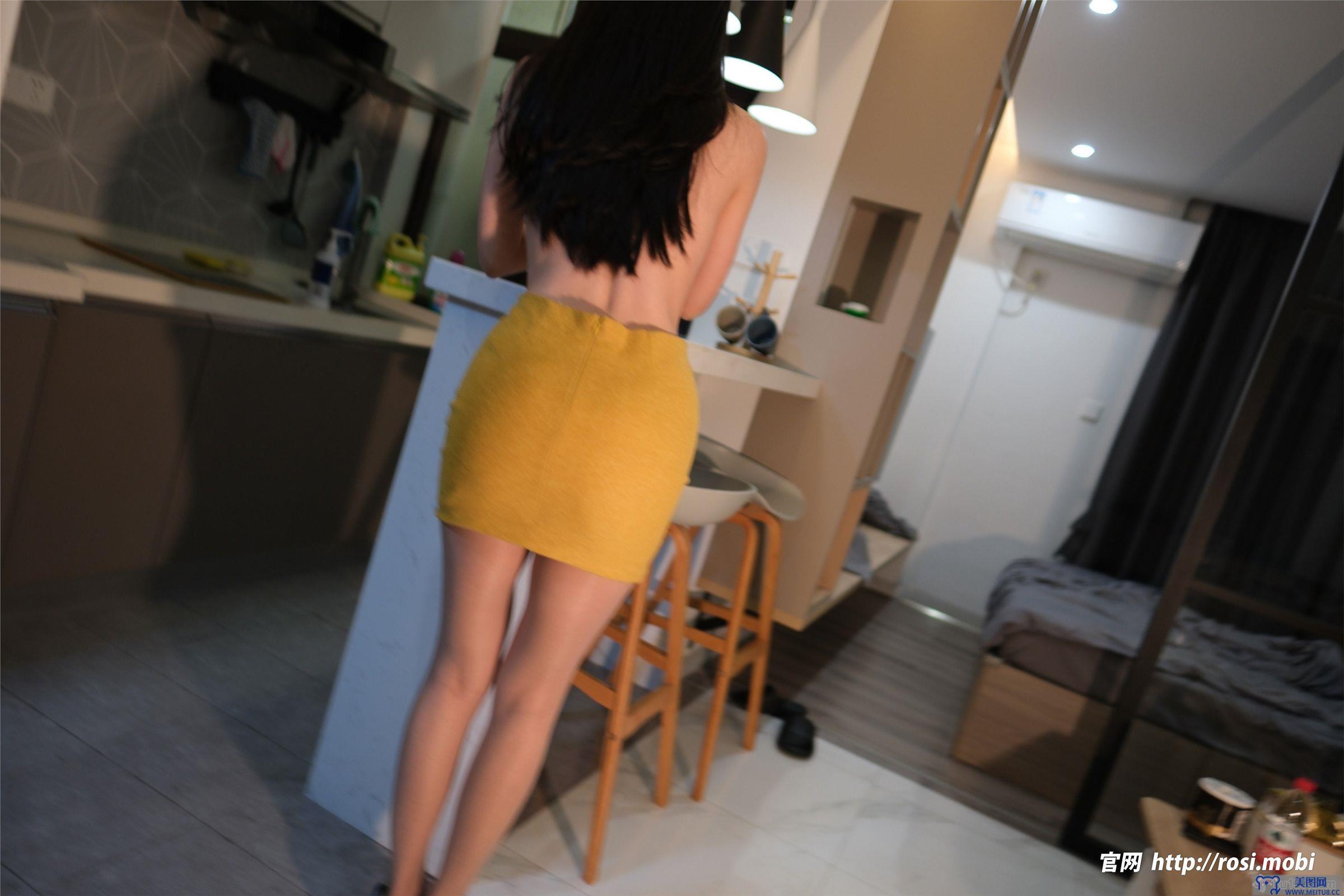 [ROSI美女图]2025.03.13 NO.4847