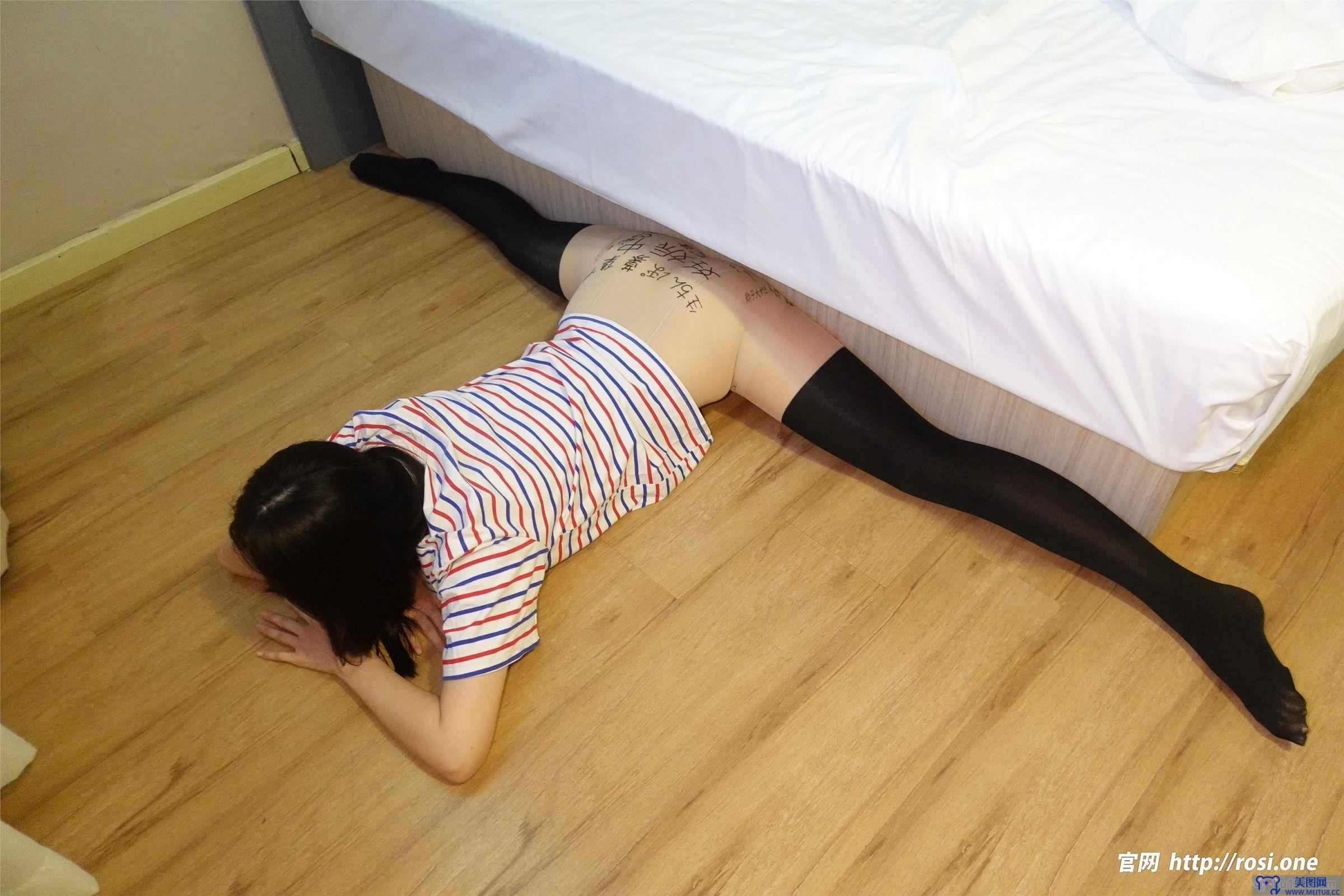 [ROSI美女图]2023.08.05 NO.4261