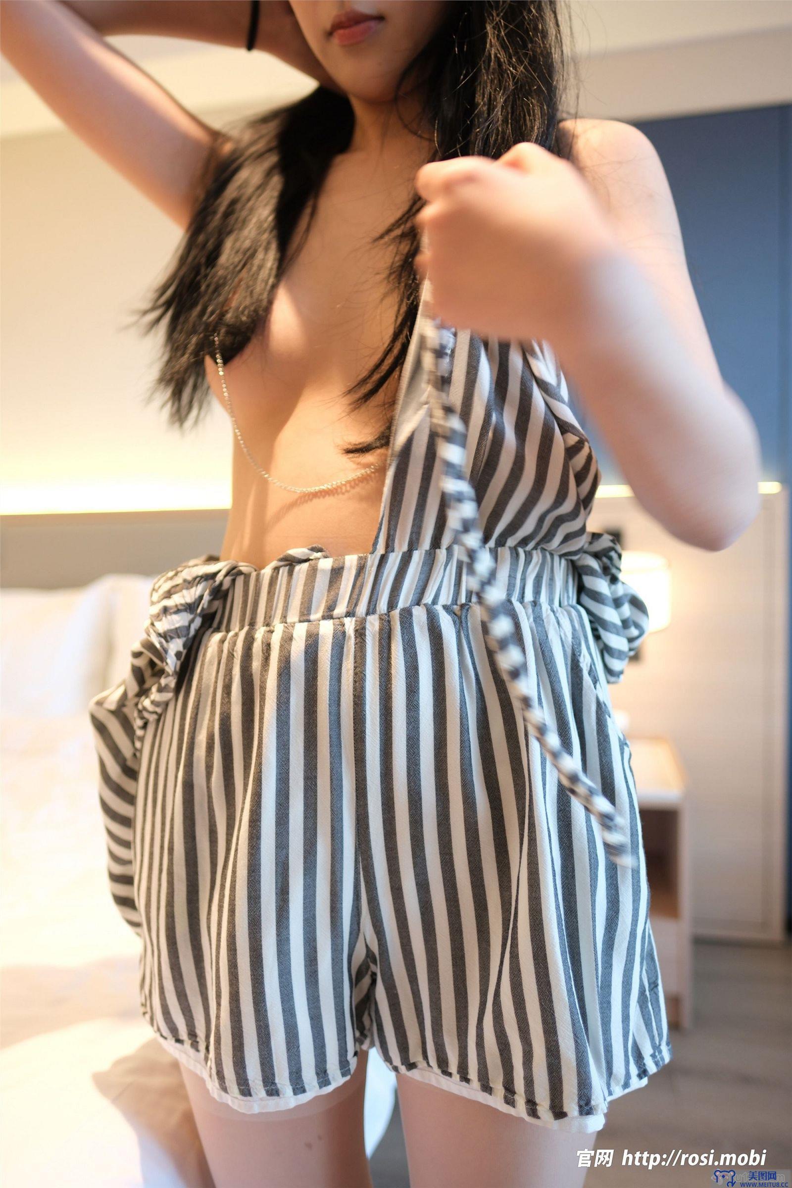 [ROSI美女图]2025.04.07 NO.4872