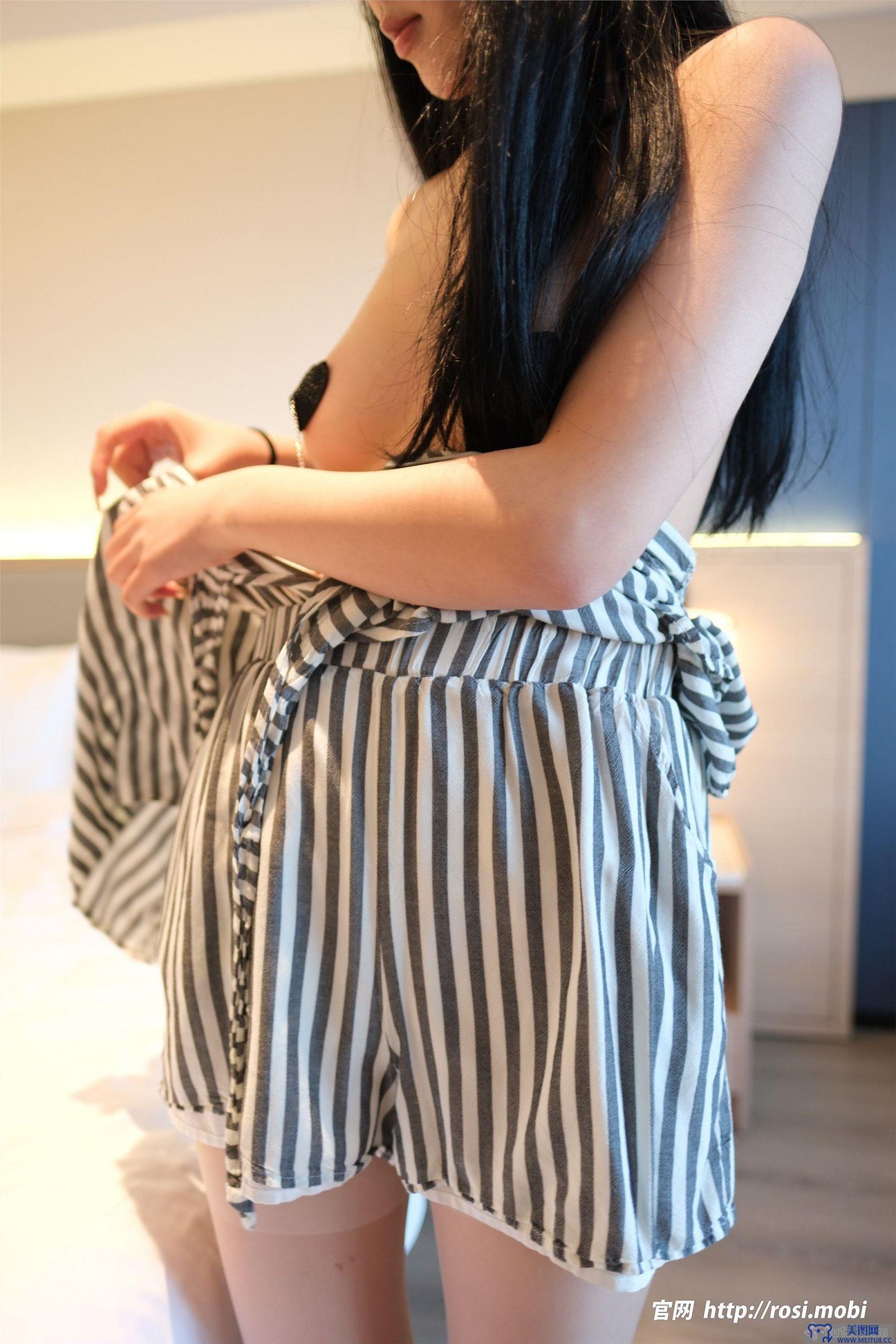 [ROSI美女图]2025.04.07 NO.4872