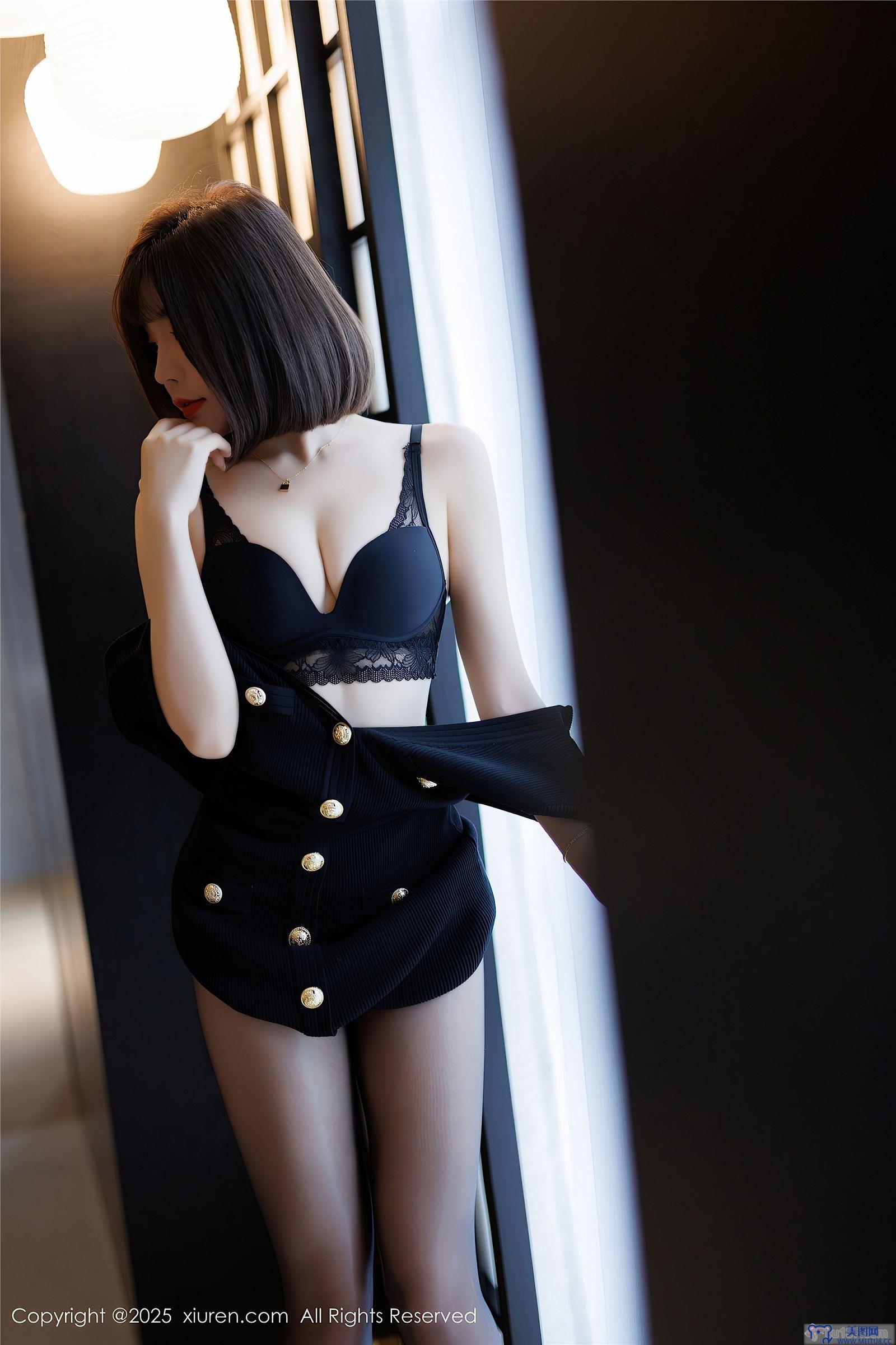 [秀人XIUREN] 2025.03.13 NO.10013 徐莉芝Booty