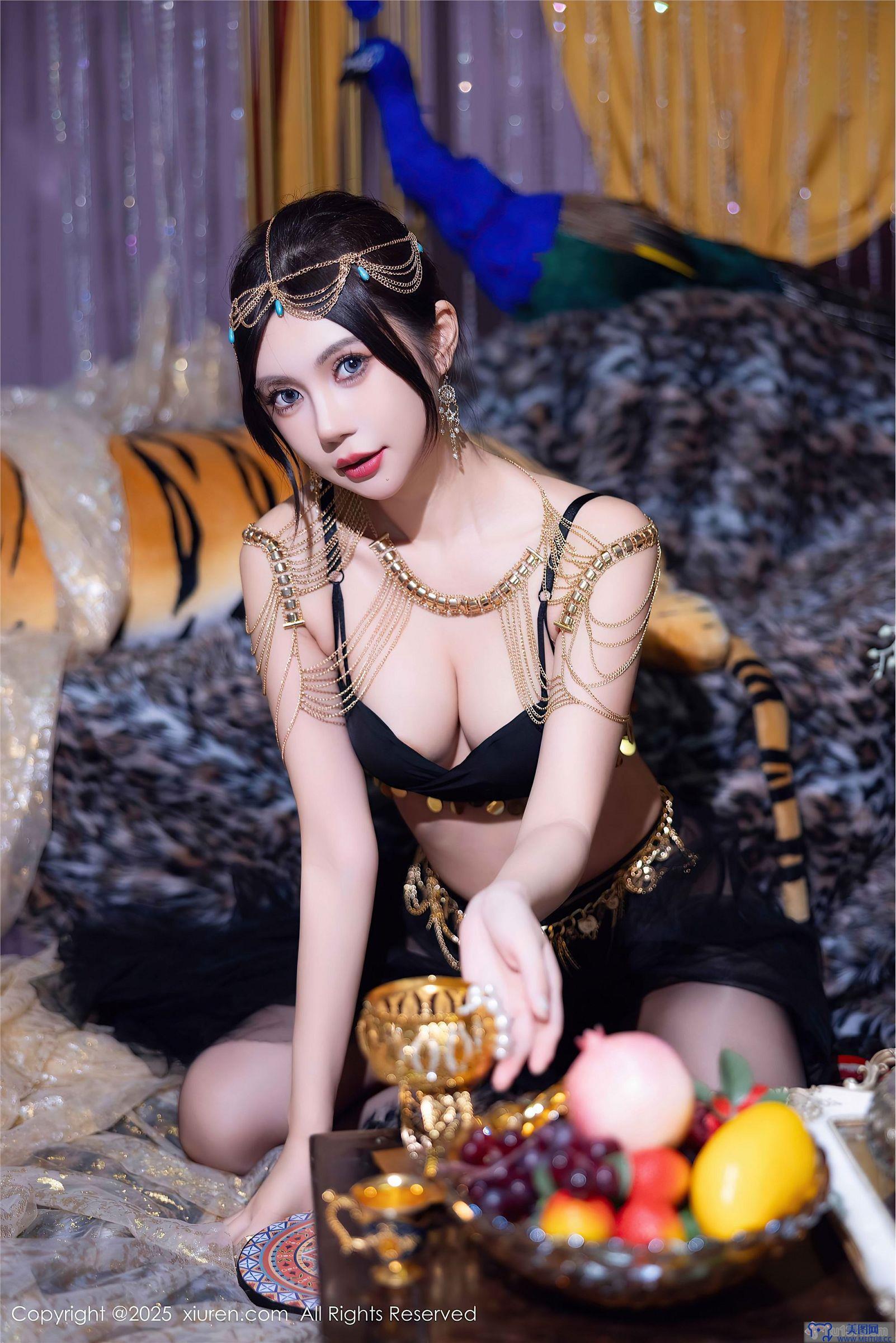 [秀人XIUREN] 2025.03.14 NO.10018 绮里嘉ula