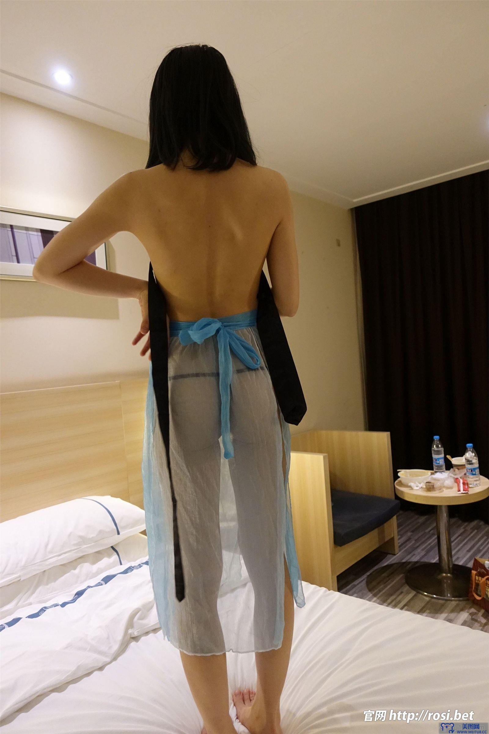 [ROSI美女图]2024.03.03 NO.4472
