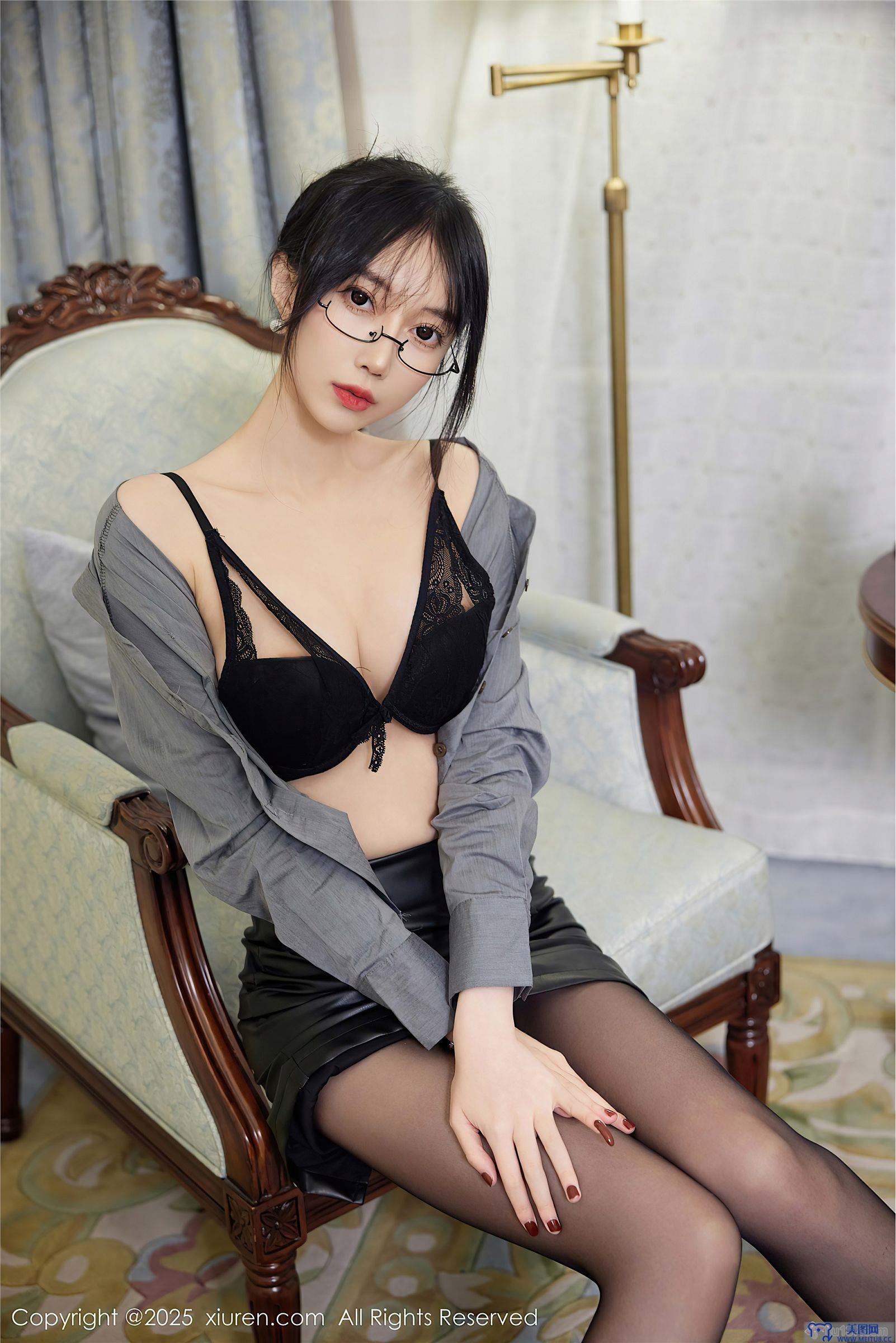 [秀人XIUREN] 2025.03.19 NO.10043 玥儿玥er