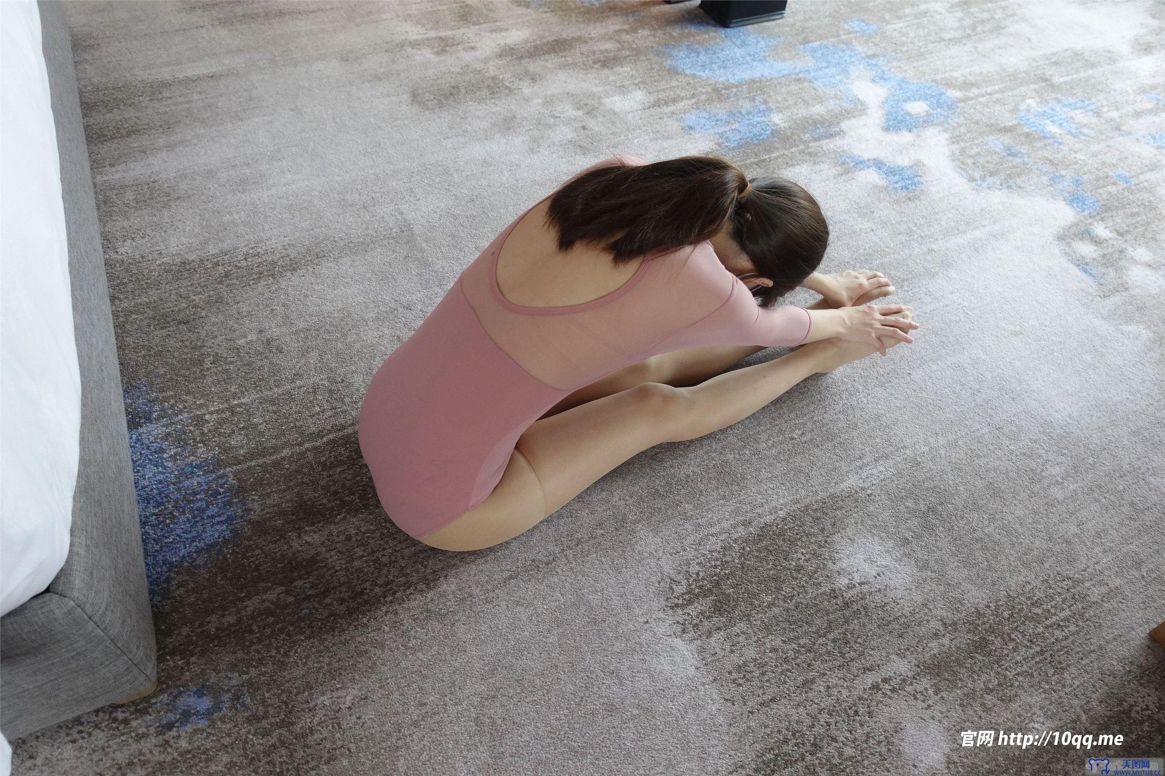 [ROSI美女图]口罩系列 2023.12.28 NO.2755