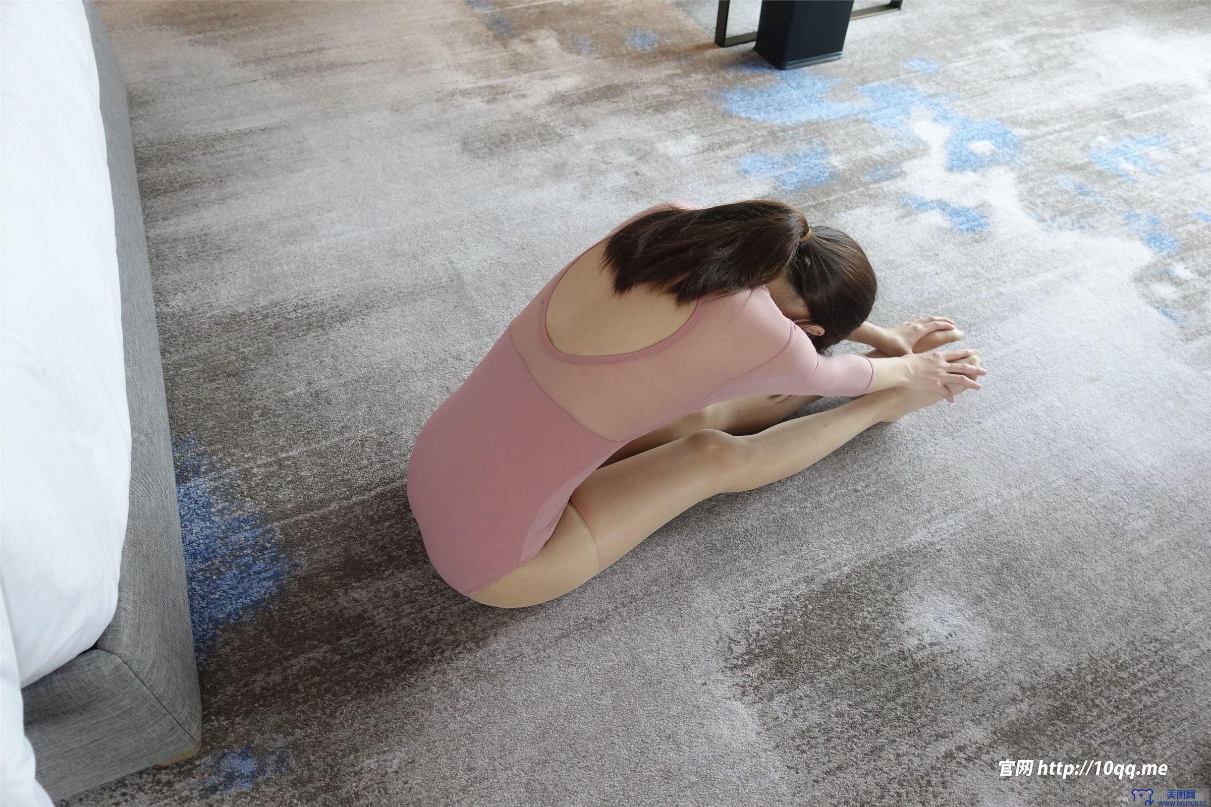 [ROSI美女图]口罩系列 2023.12.28 NO.2755