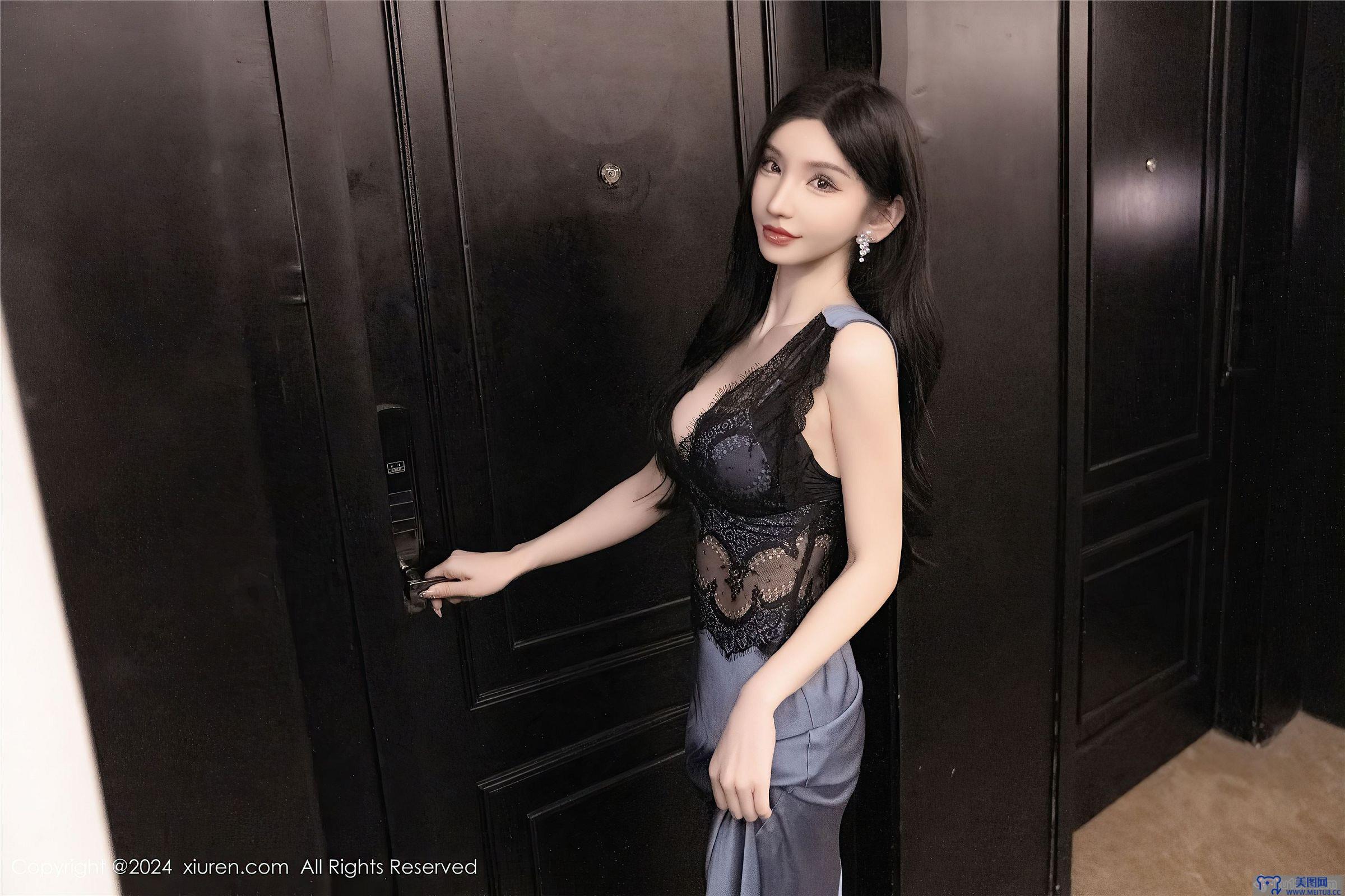 [秀人XIUREN] 2024.03.15 NO.8242 周于希Sally