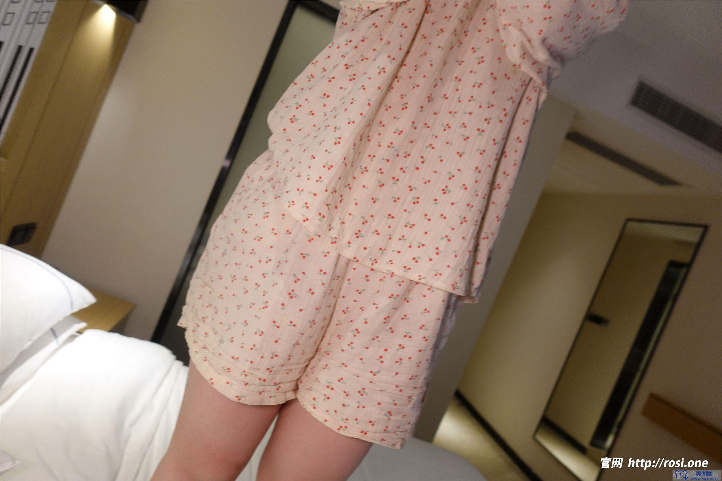 [ROSI美女图]2023.02.01 NO.4076