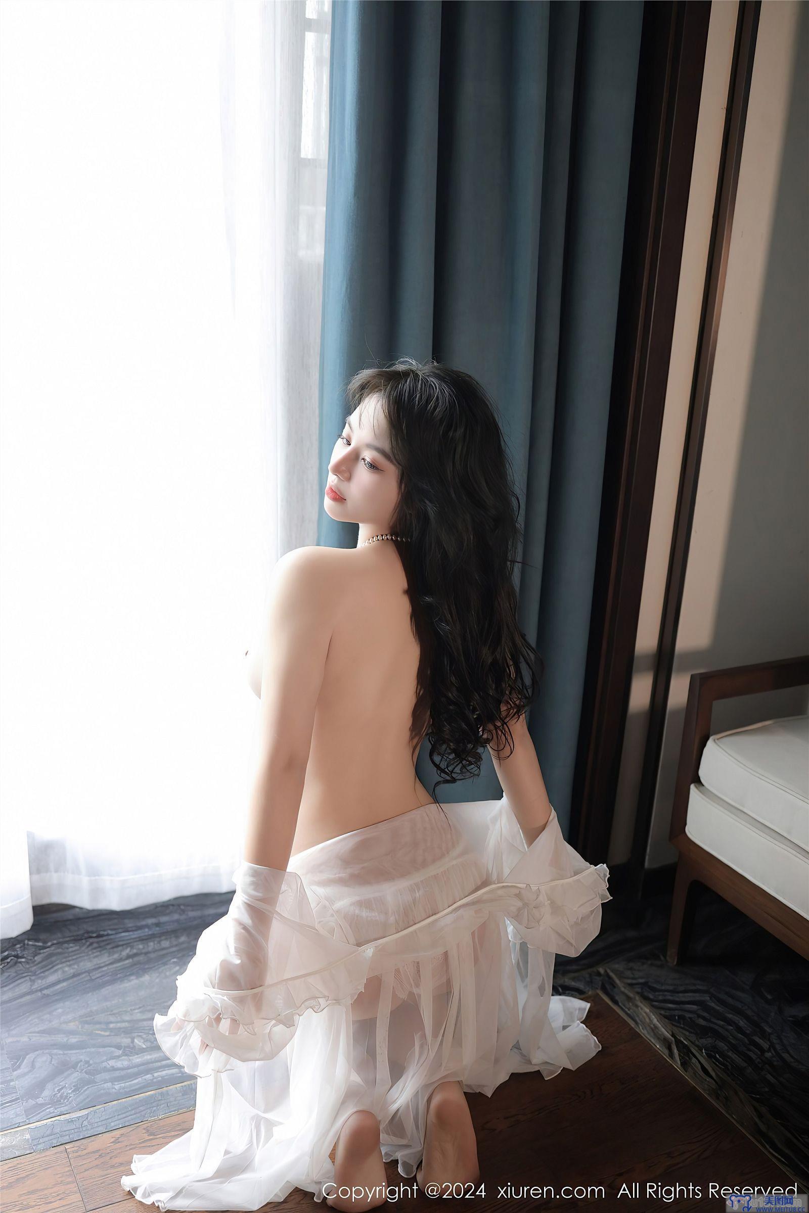 [秀人XIUREN] 2024.02.19 NO.8106 沈思怡