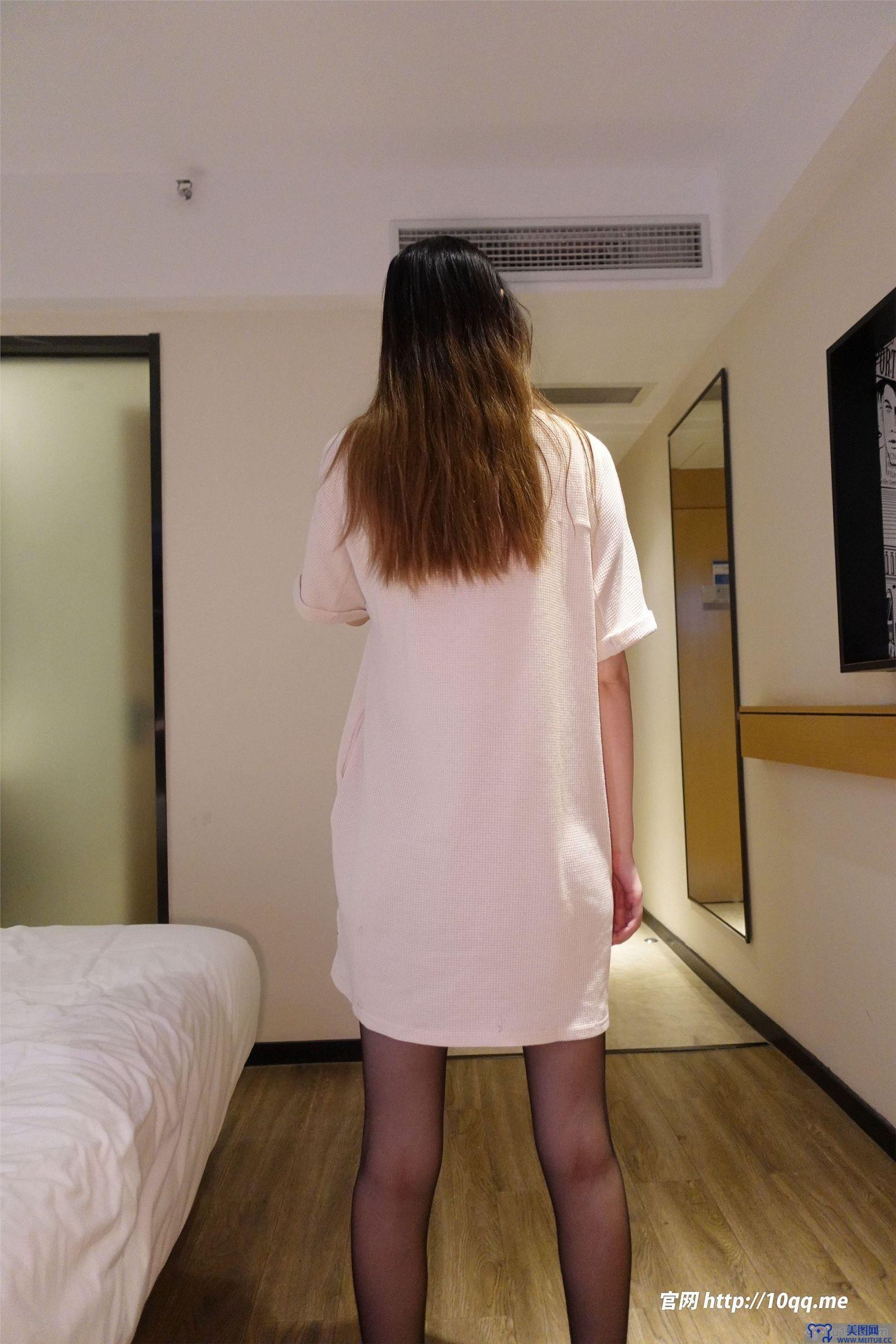 [ROSI美女图]口罩系列 2022.11.14 NO.2346
