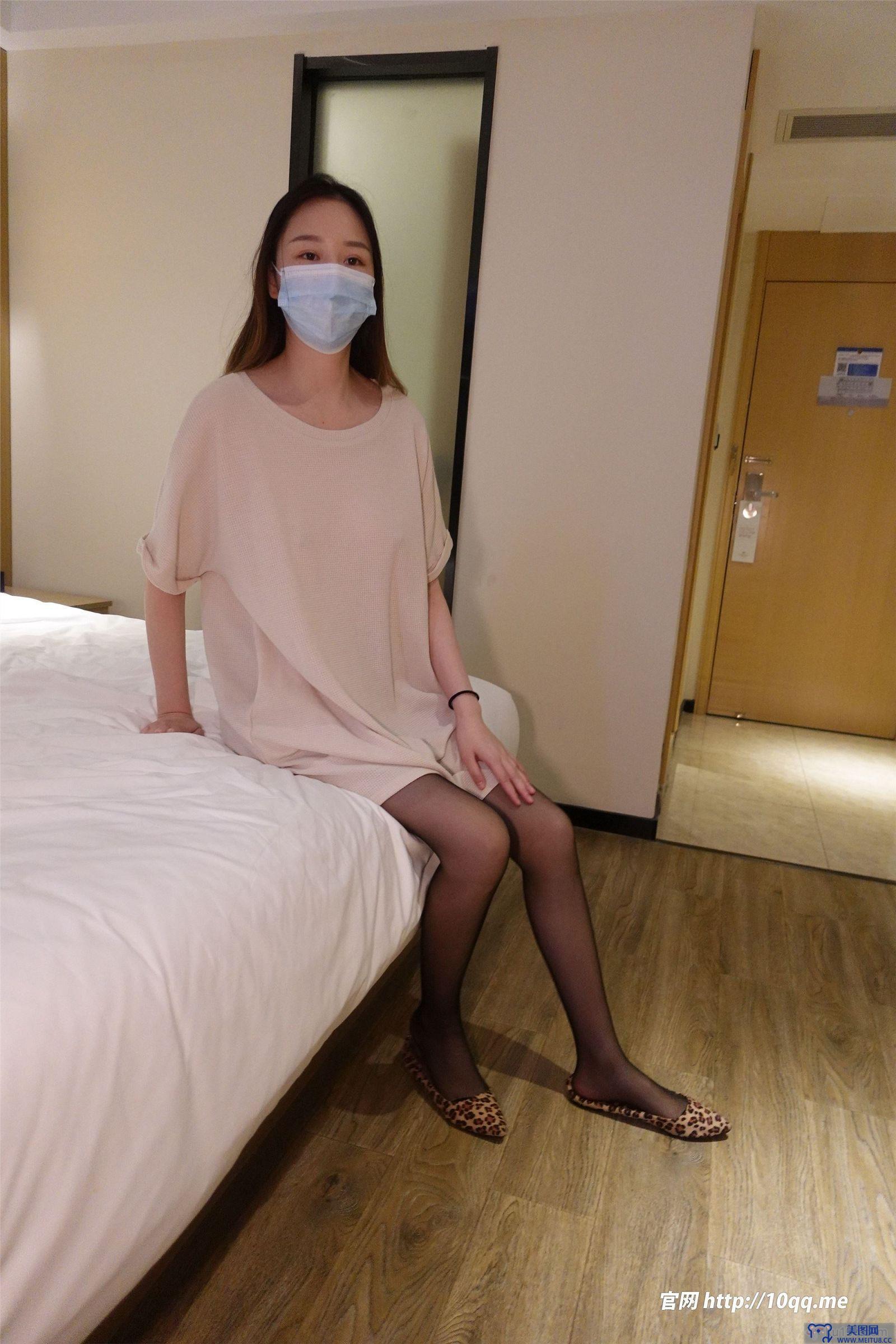 [ROSI美女图]口罩系列 2022.11.14 NO.2346