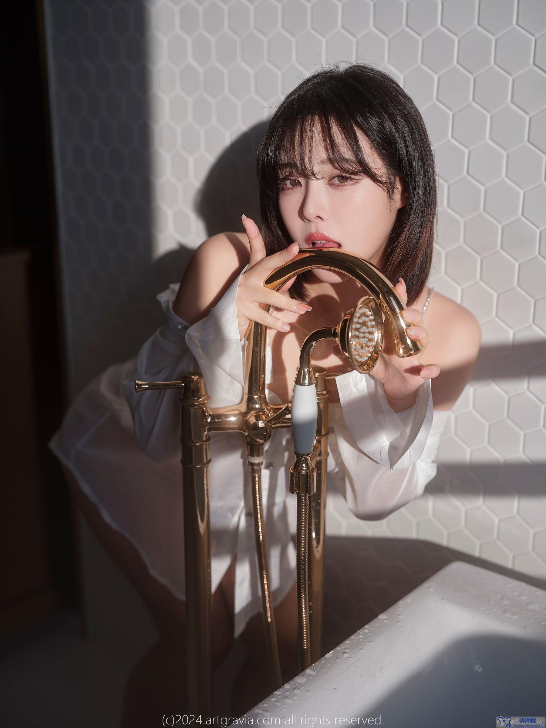 [ARTGRAVIA] VOL.638 Areumm