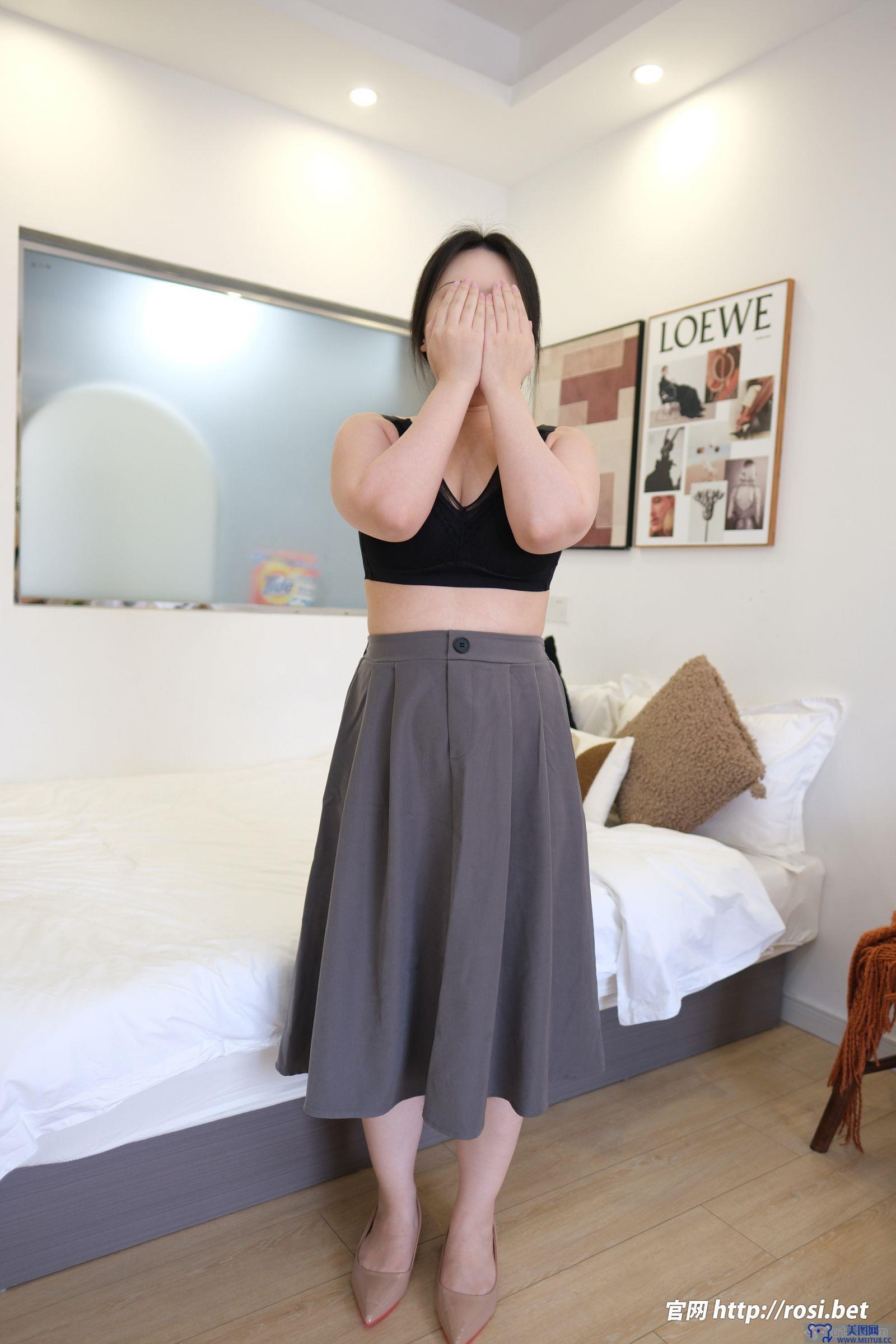 [ROSI美女图]2025.08.04 NO.4991