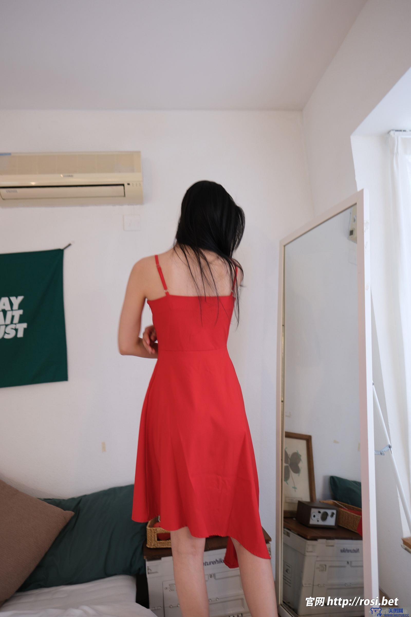 [ROSI美女图]2025.11.09 NO.5088