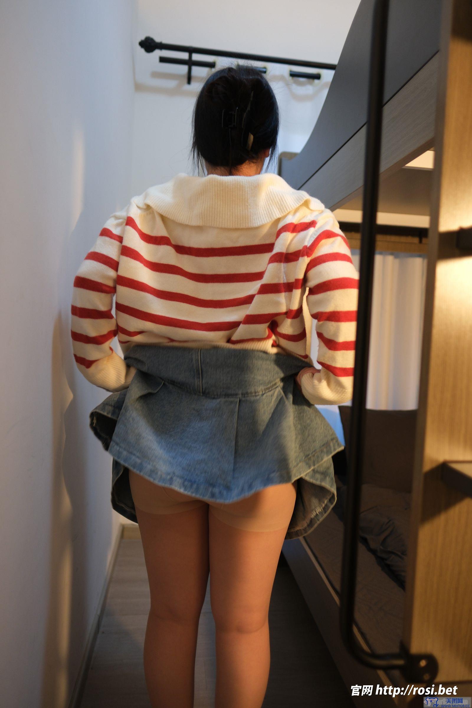[ROSI美女图]2025.11.11 NO.5090