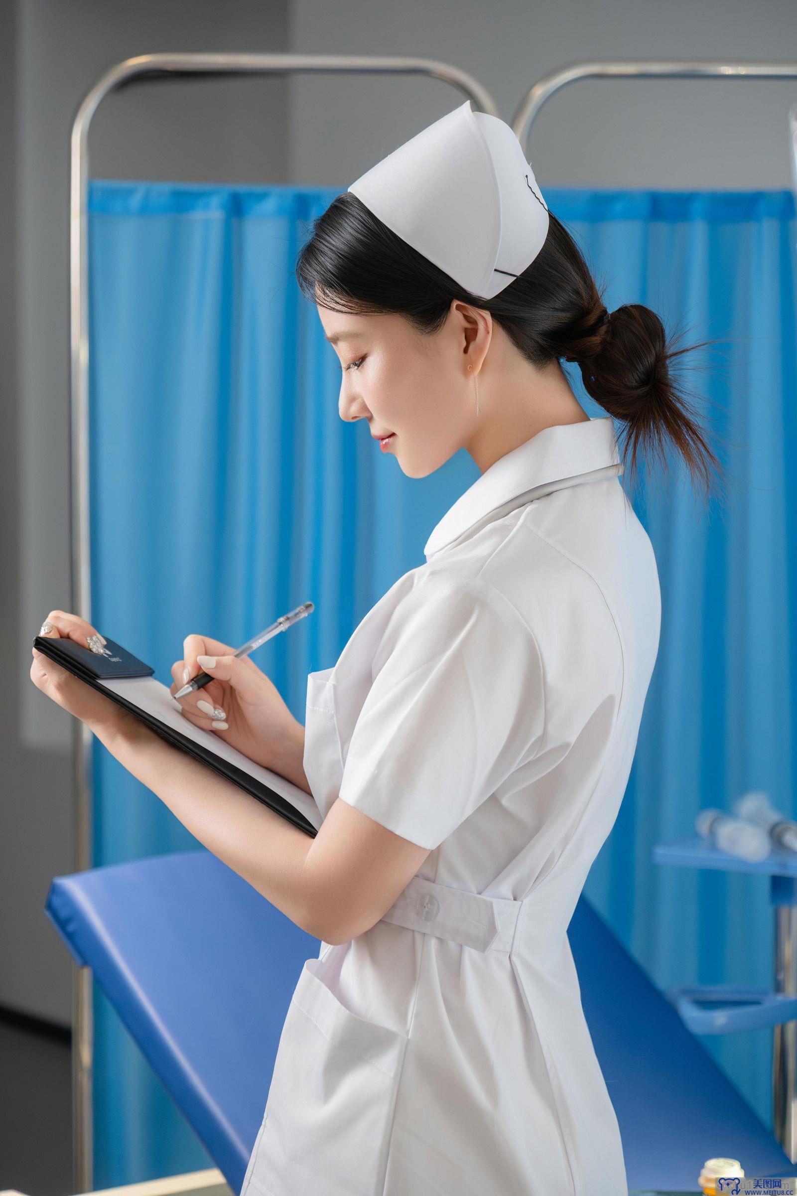 [年年nnian] NO.131 护士长の秘密