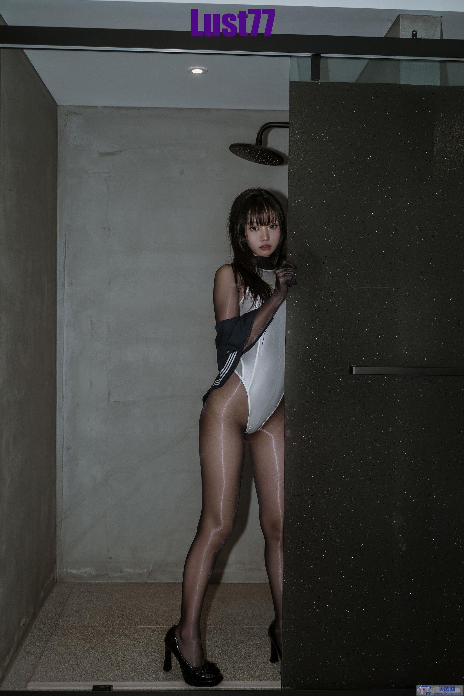 [柒柒要乖哦] NO.027 竞技水着