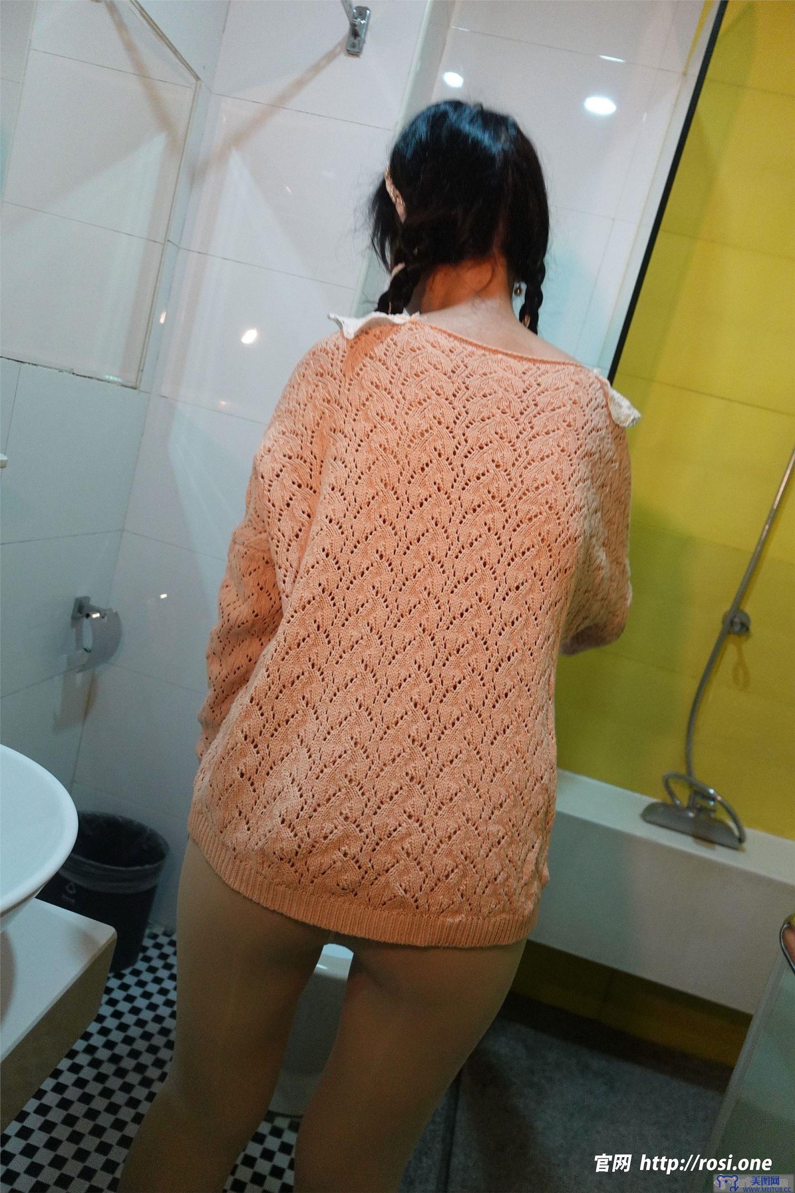 [ROSI美女图]2022.12.15 NO.4028