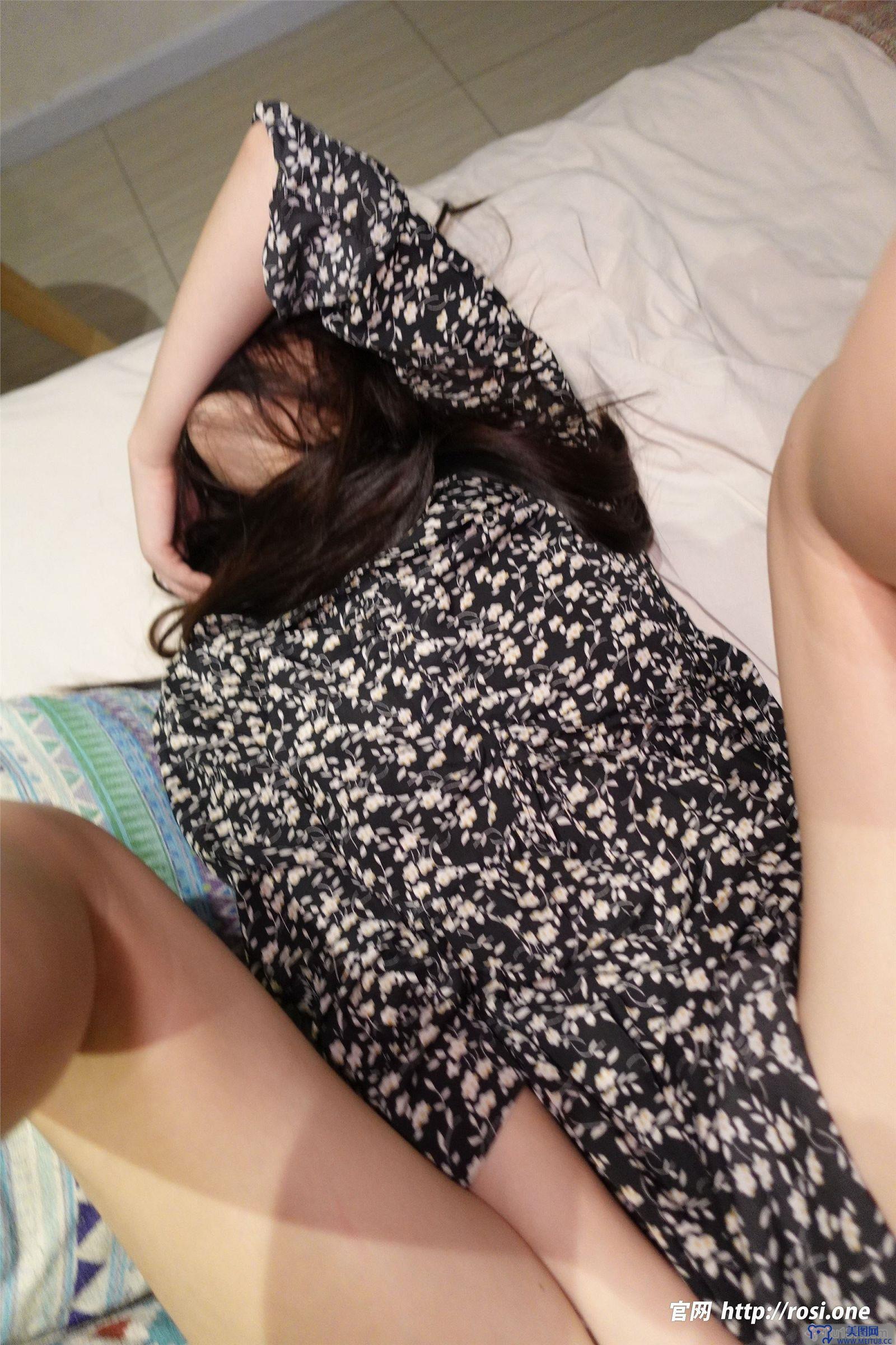 [ROSI美女图]2022.11.23 NO.4006