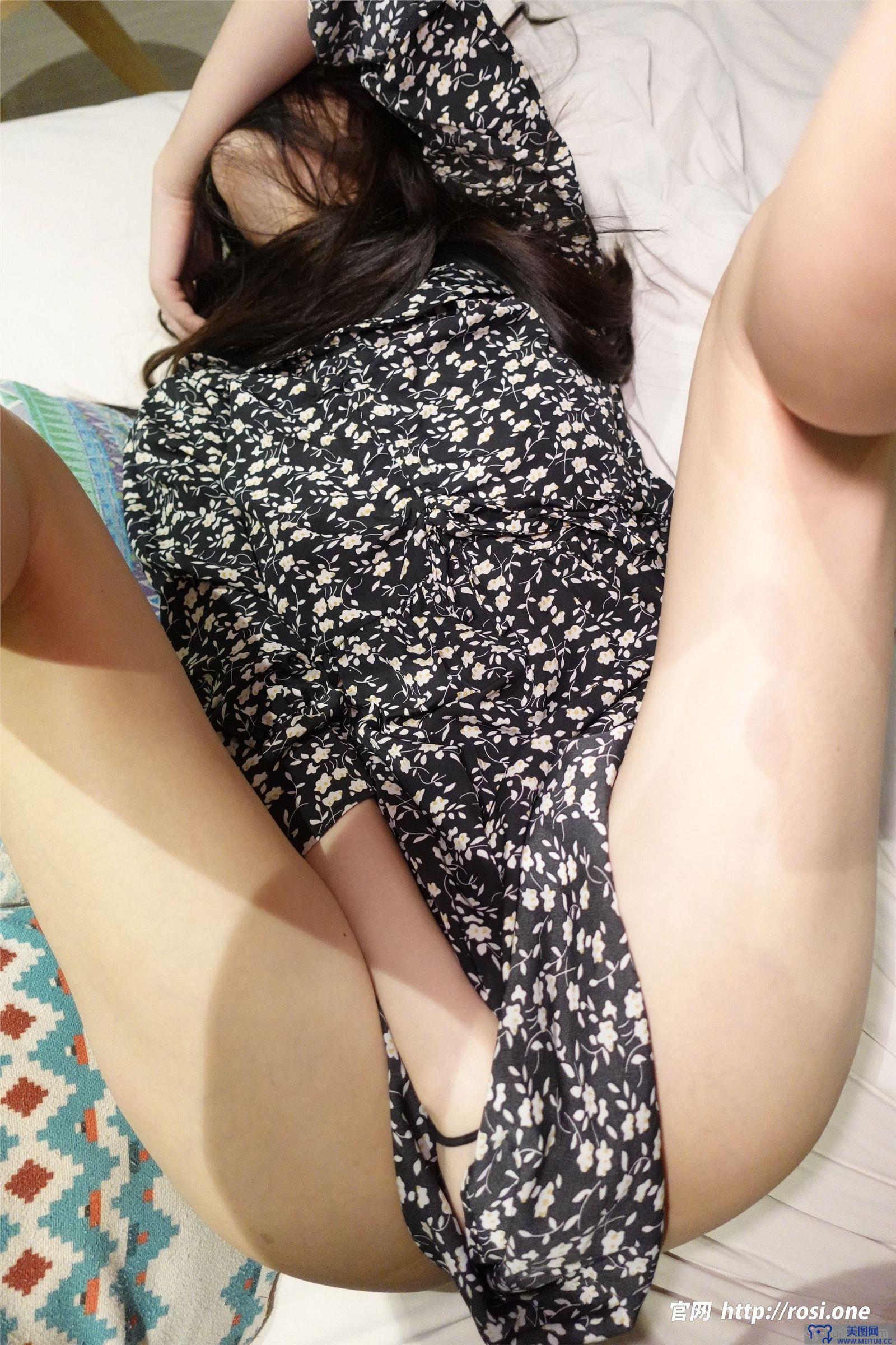 [ROSI美女图]2022.11.23 NO.4006