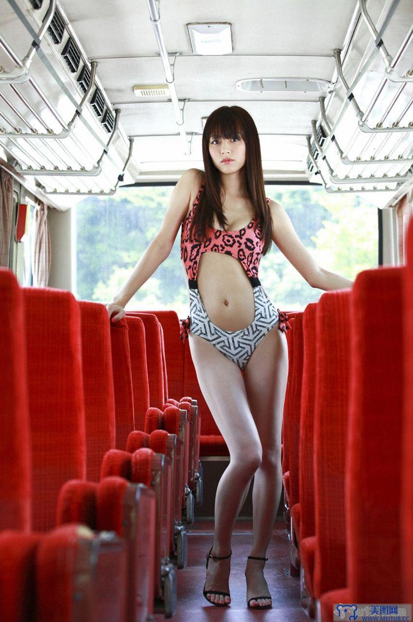 [WPB-net] Deluxe 2011.07 杉本有美 スペシャル写真集 『杉本有美、第二章。』