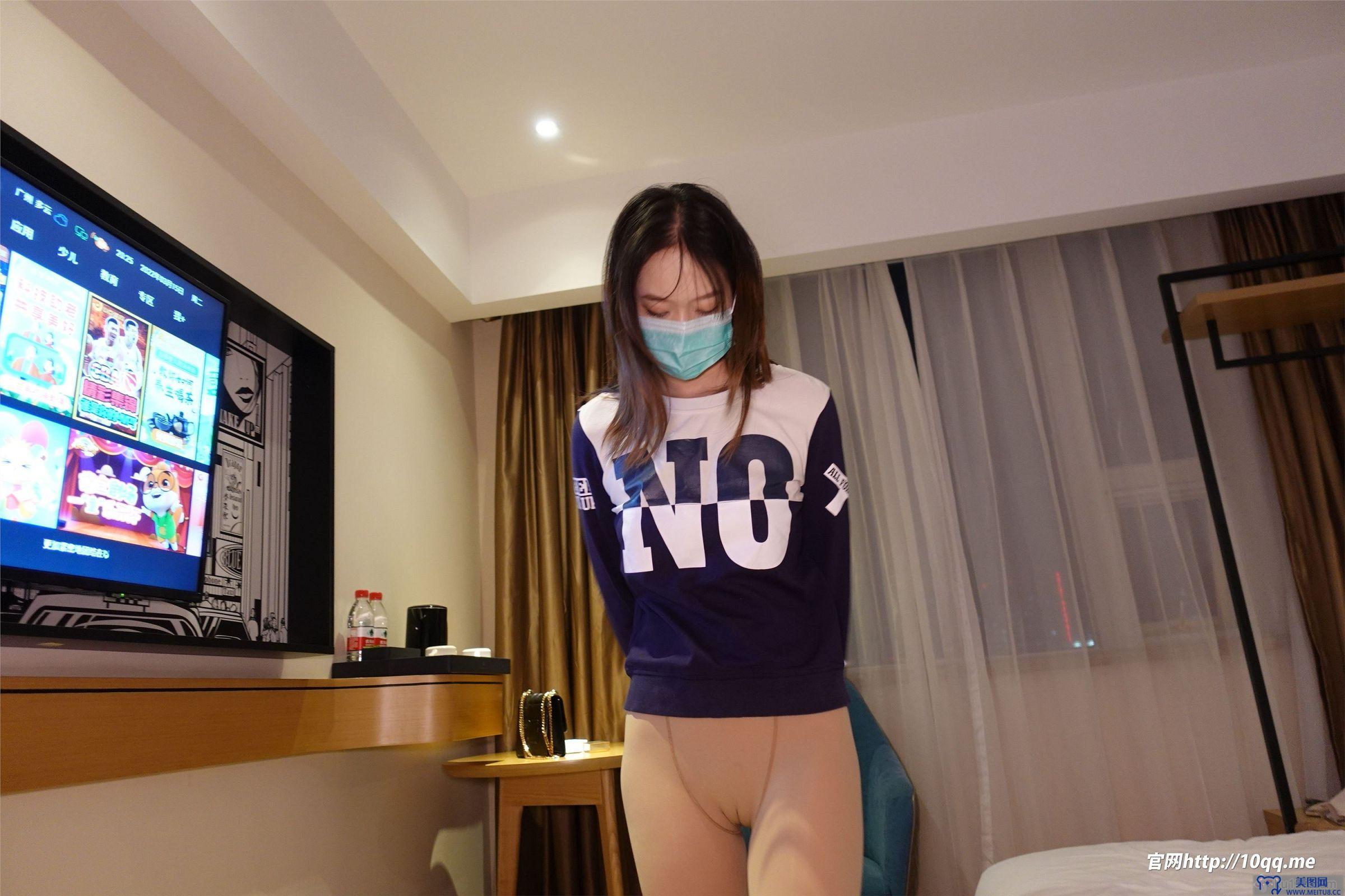 [ROSI美女图]口罩系列 2022.03.24 NO.2111