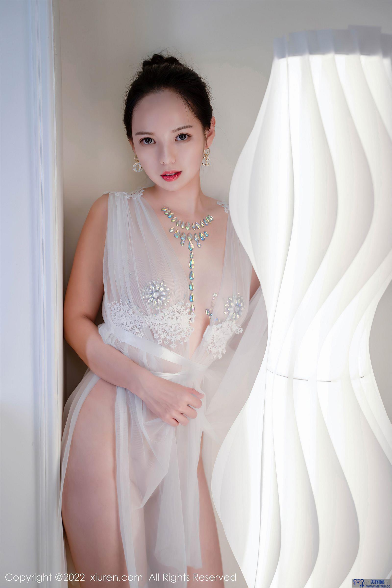 [秀人XIUREN] 2022.08.15 NO.5434 大美妞儿