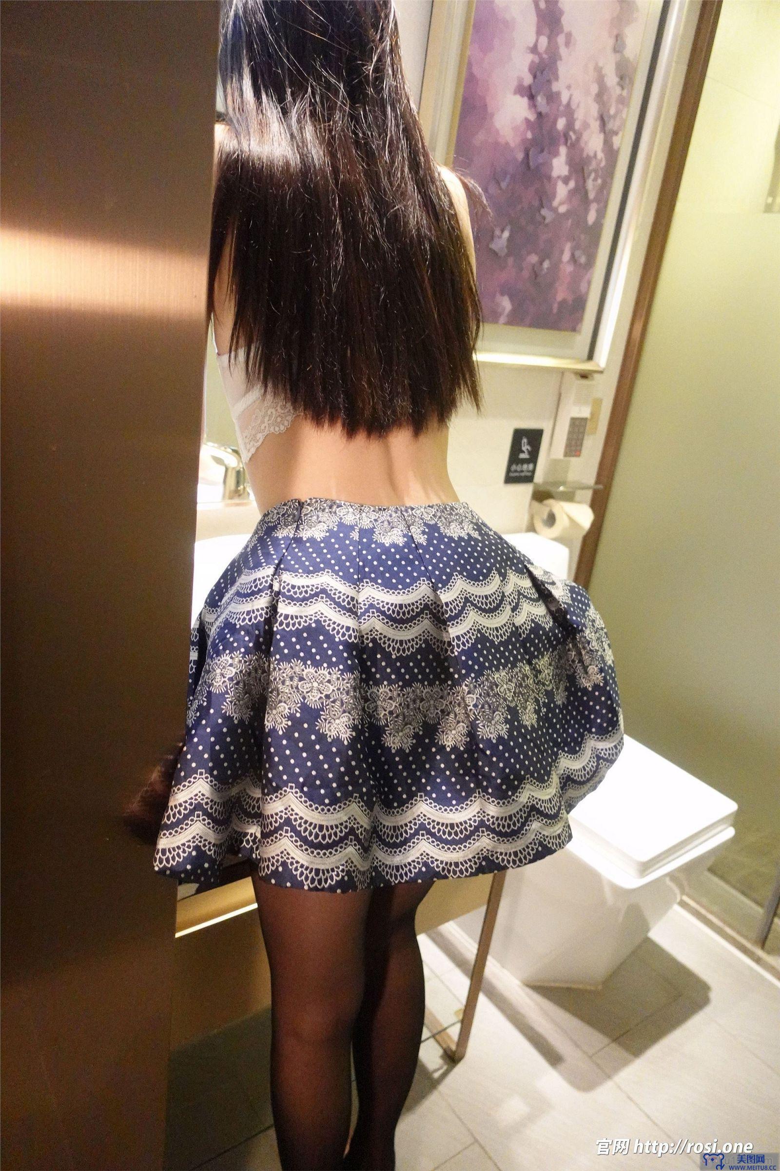 [ROSI美女图]2021.12.01 NO.3649