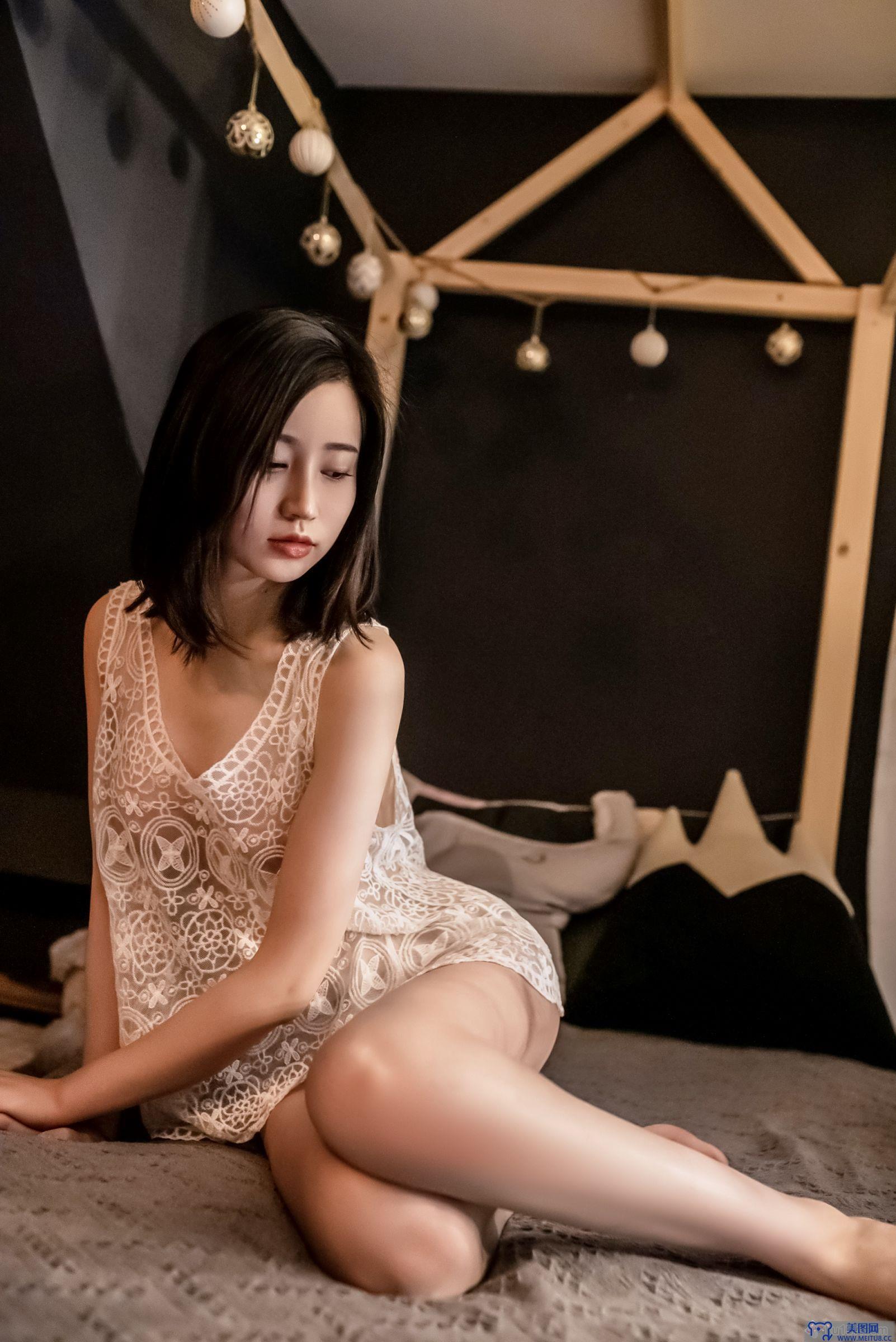 [年年nnian] NO.006 白色网衫