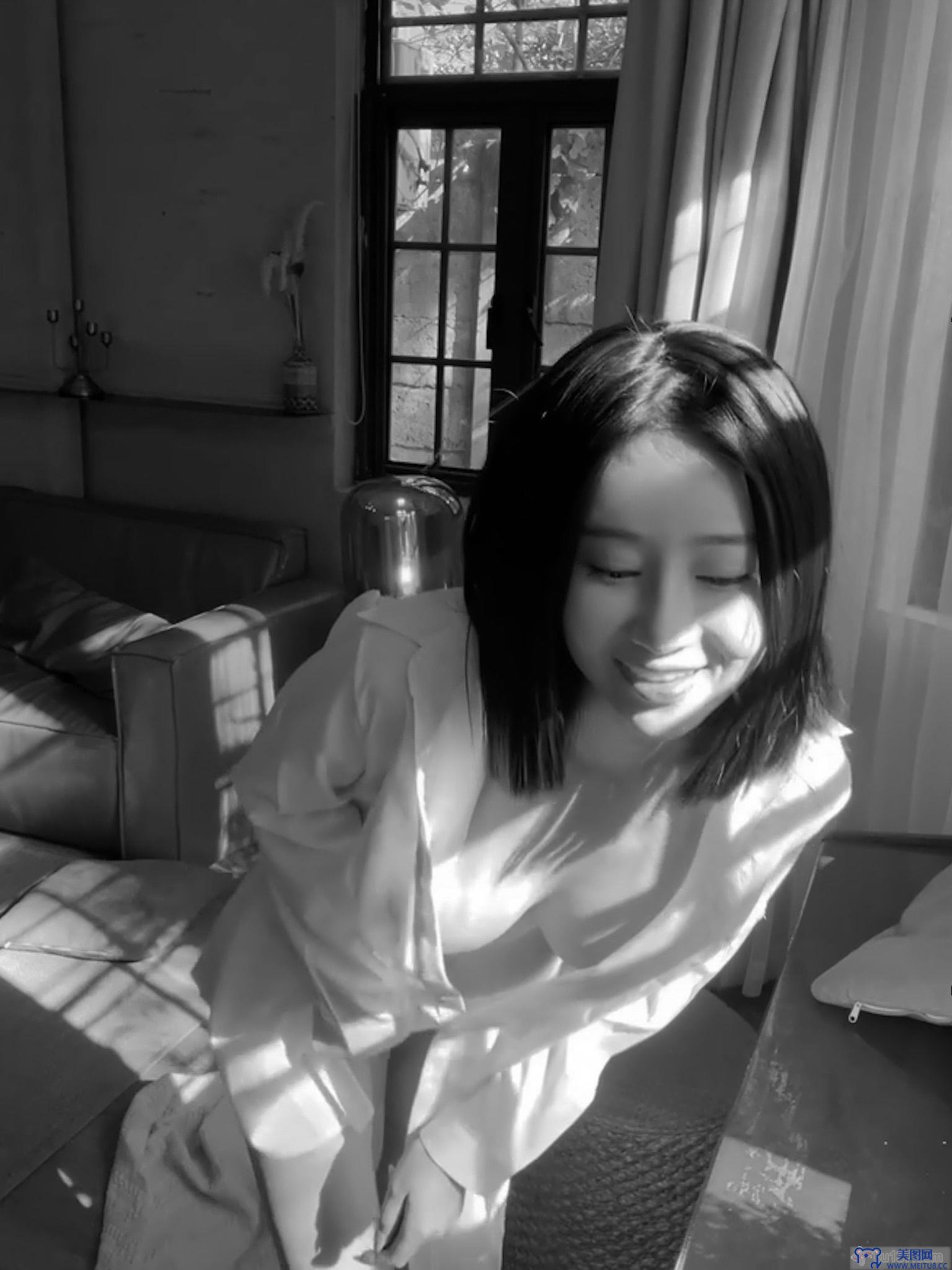 [年年nnian] NO.016 光与年