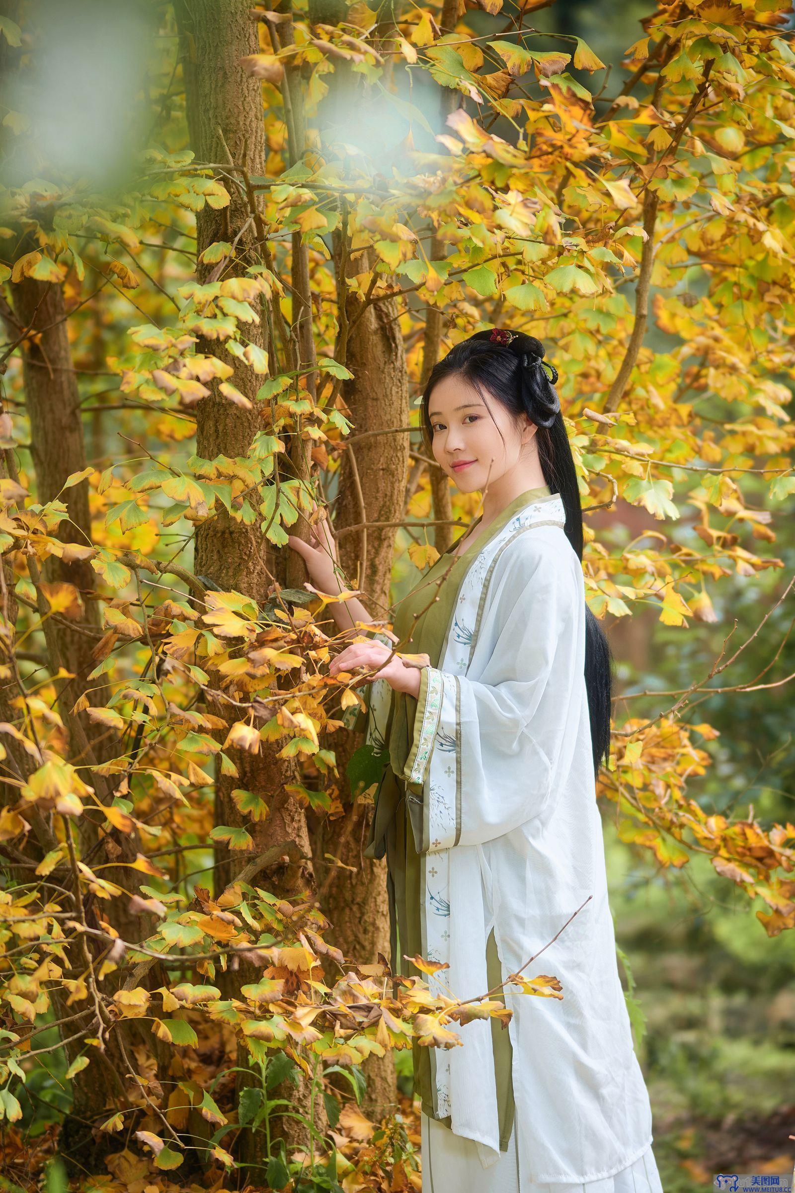 [年年nnian] NO.058 秋兮